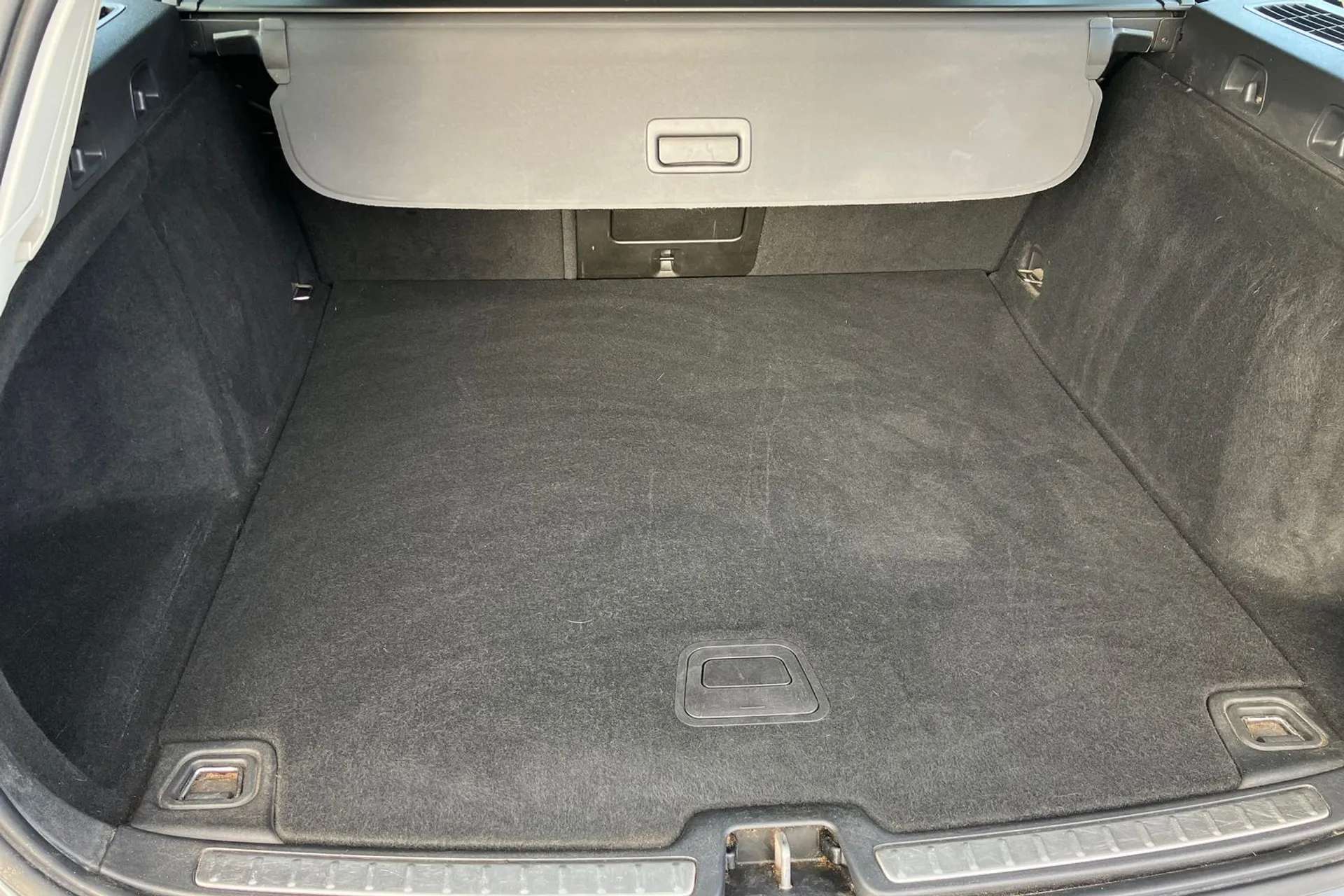 2019 VOLVO V60 2019 VOLVO V60