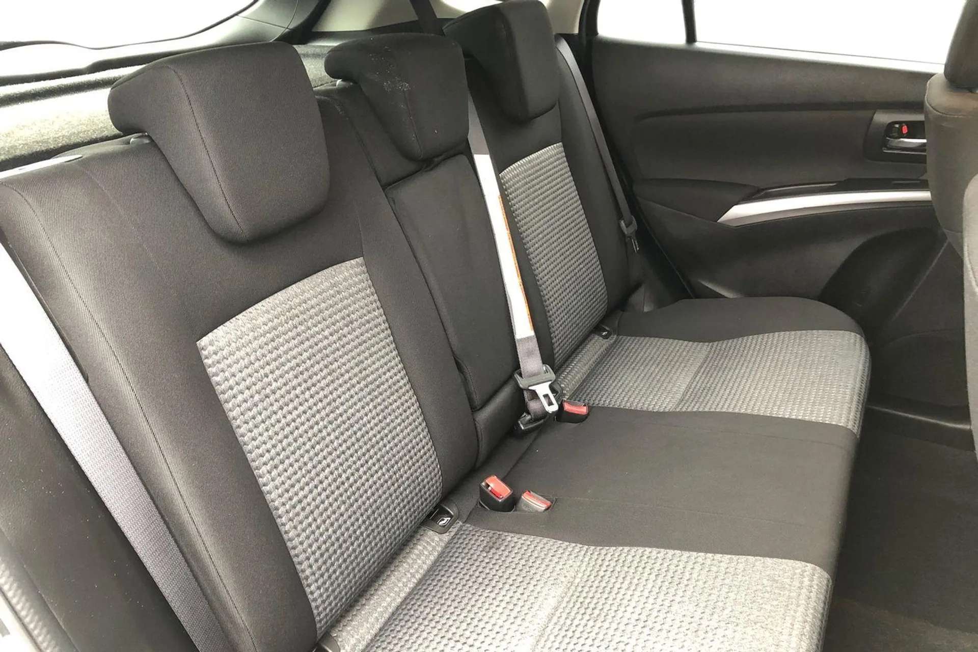 2024 SUZUKI S-CROSS 2024 SUZUKI S-CROSS