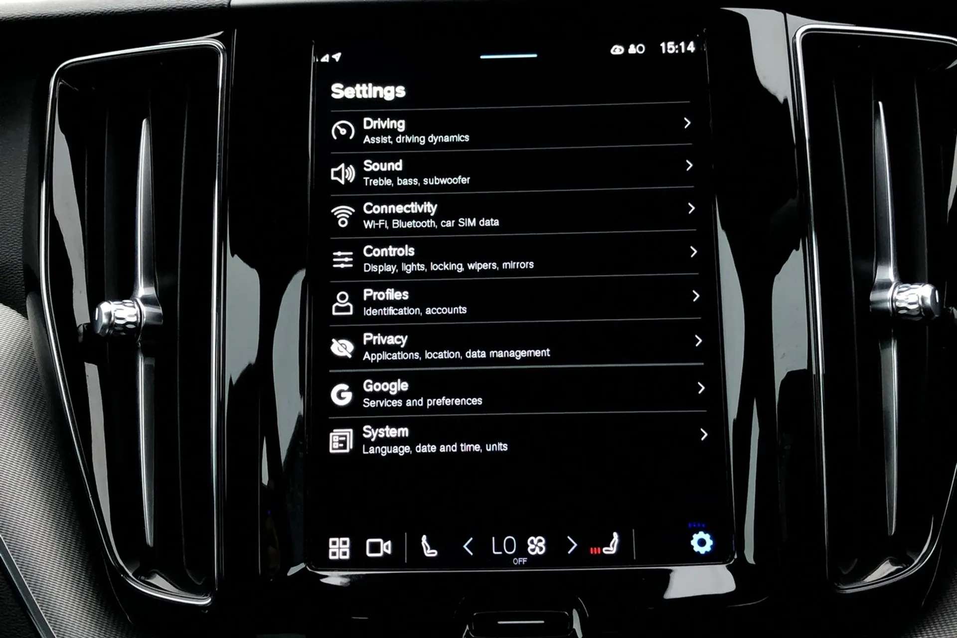 2022 VOLVO XC60 2022 VOLVO XC60