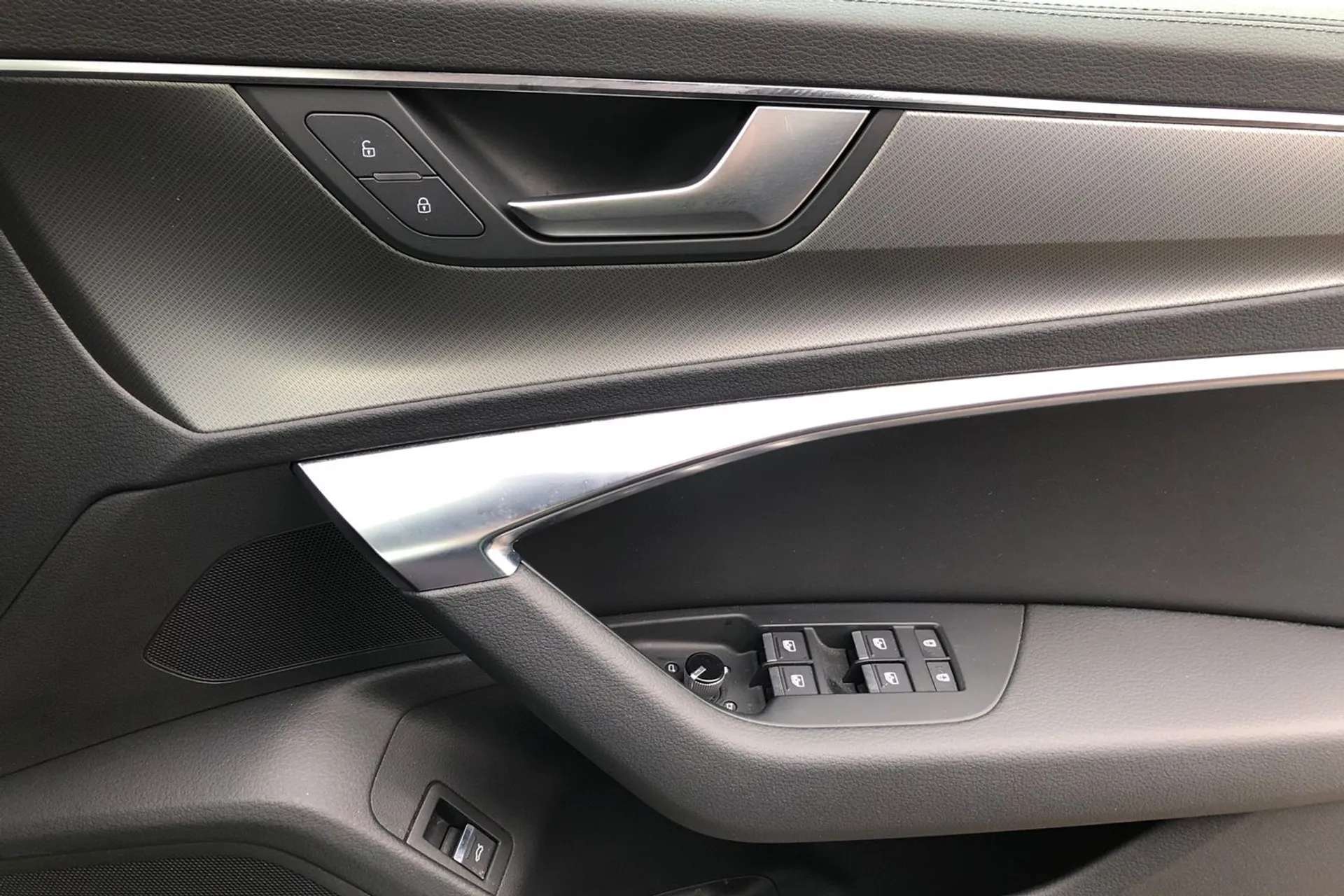 2022 AUDI A6 2022 AUDI A6