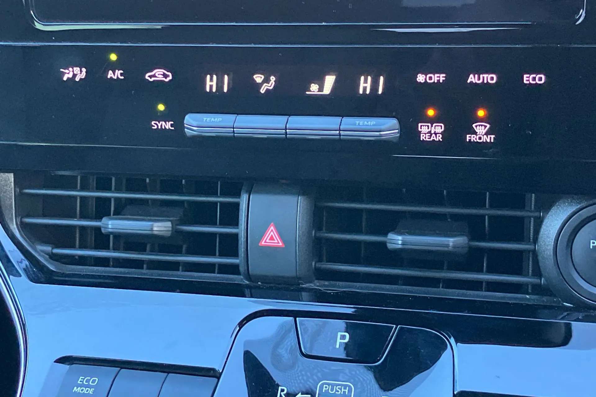 2023 TOYOTA BZ4X 2023 TOYOTA BZ4X