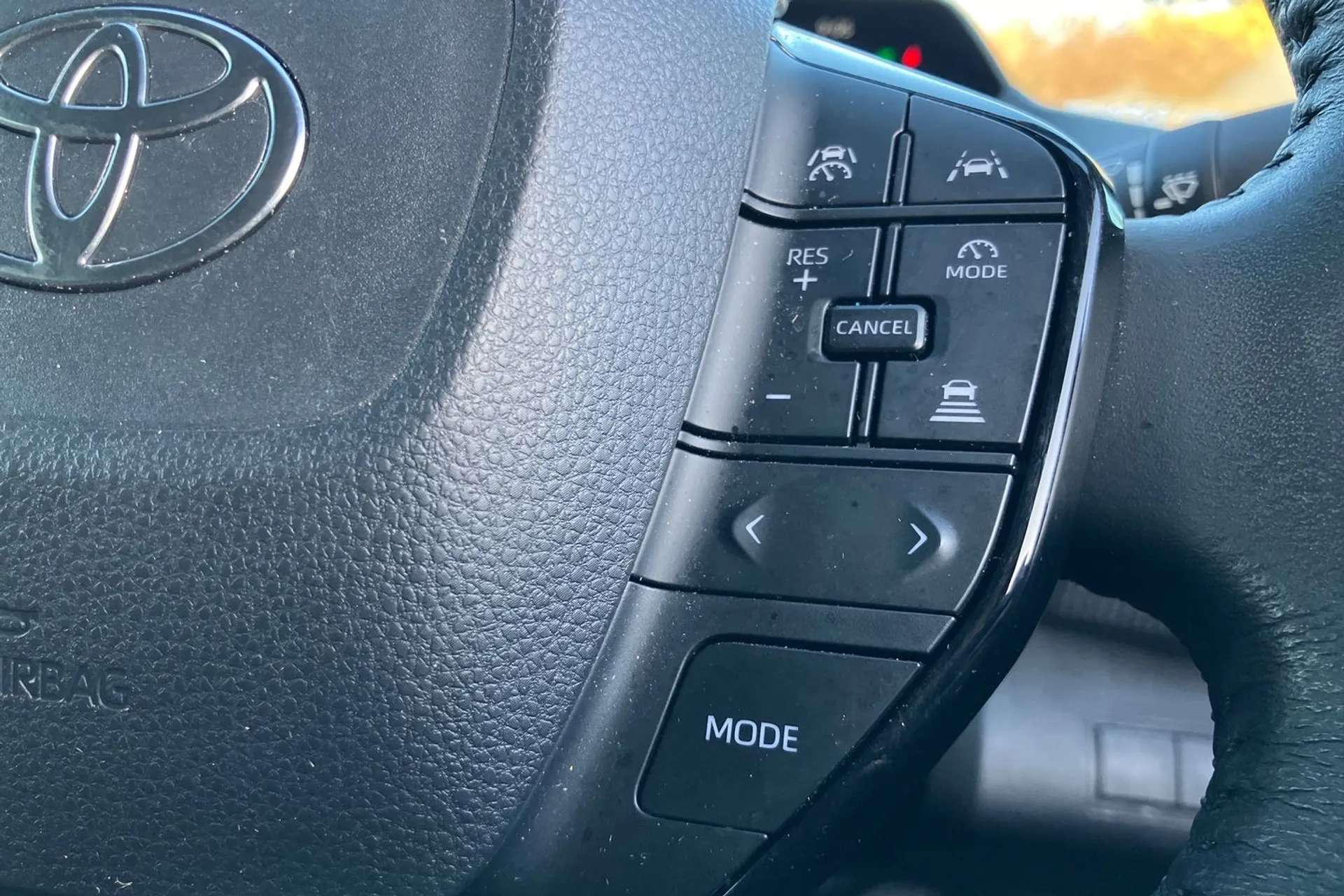 2023 TOYOTA BZ4X 2023 TOYOTA BZ4X