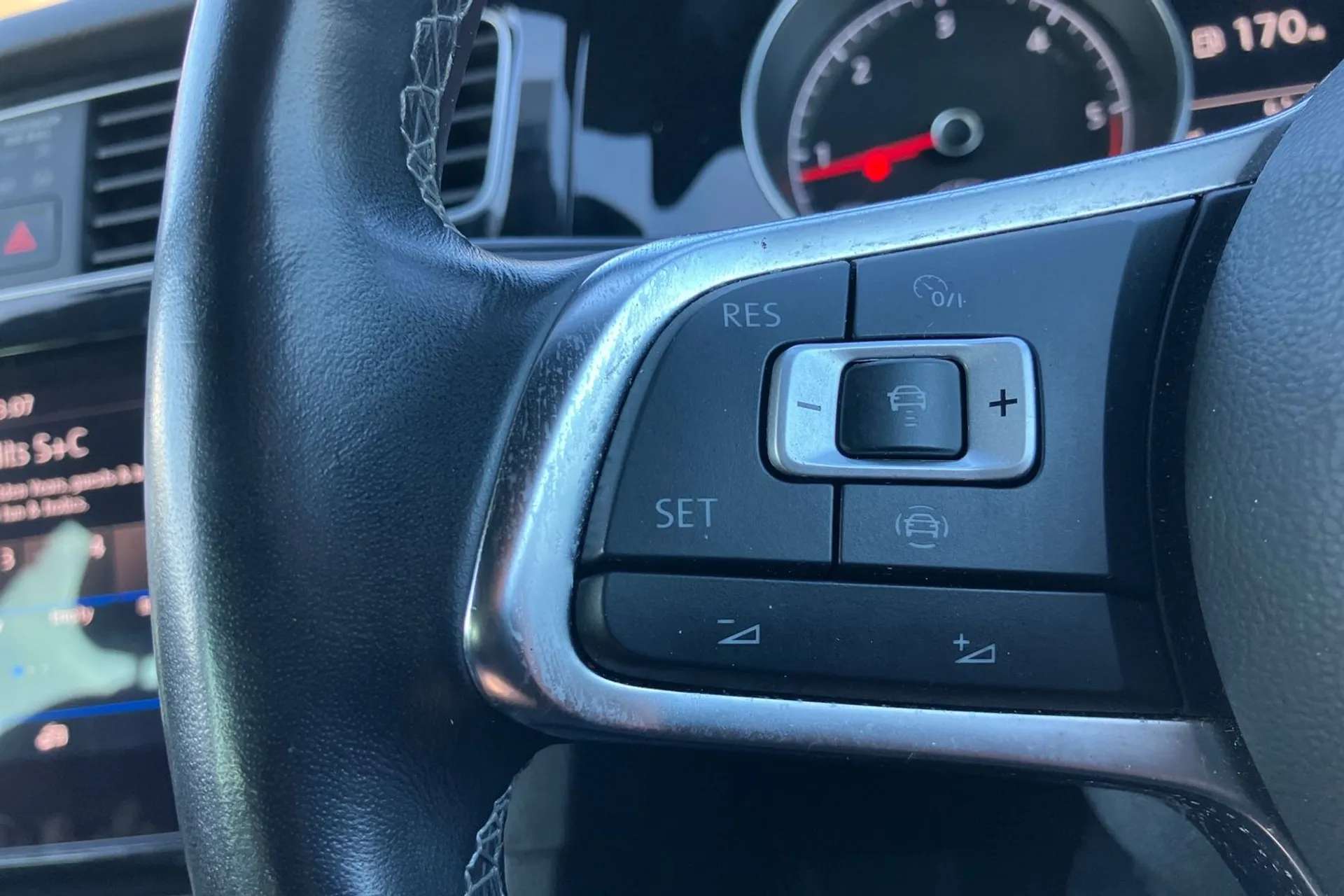 2020 VOLKSWAGEN GOLF 2020 VOLKSWAGEN GOLF