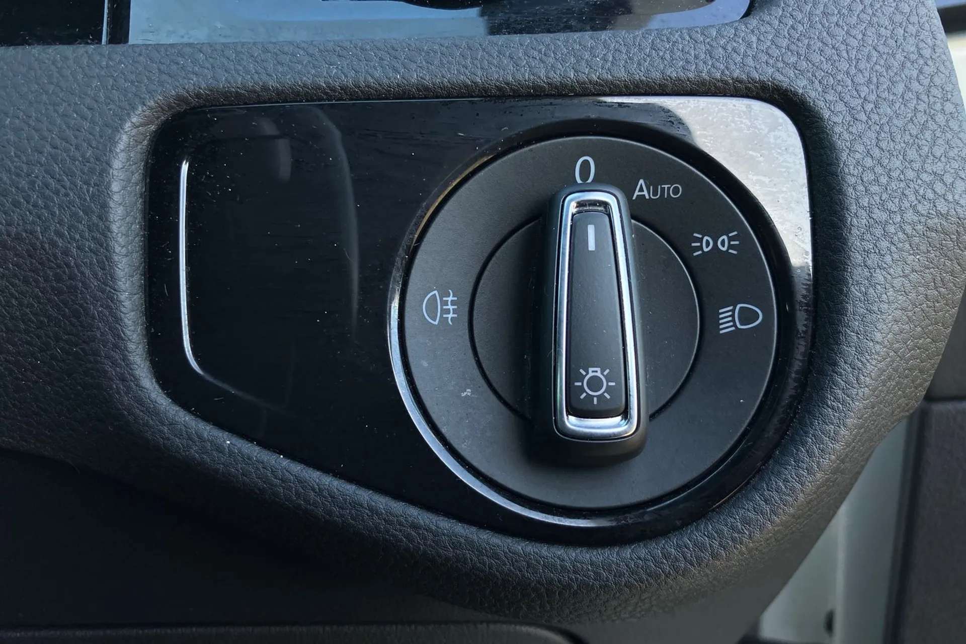 2020 VOLKSWAGEN GOLF 2020 VOLKSWAGEN GOLF