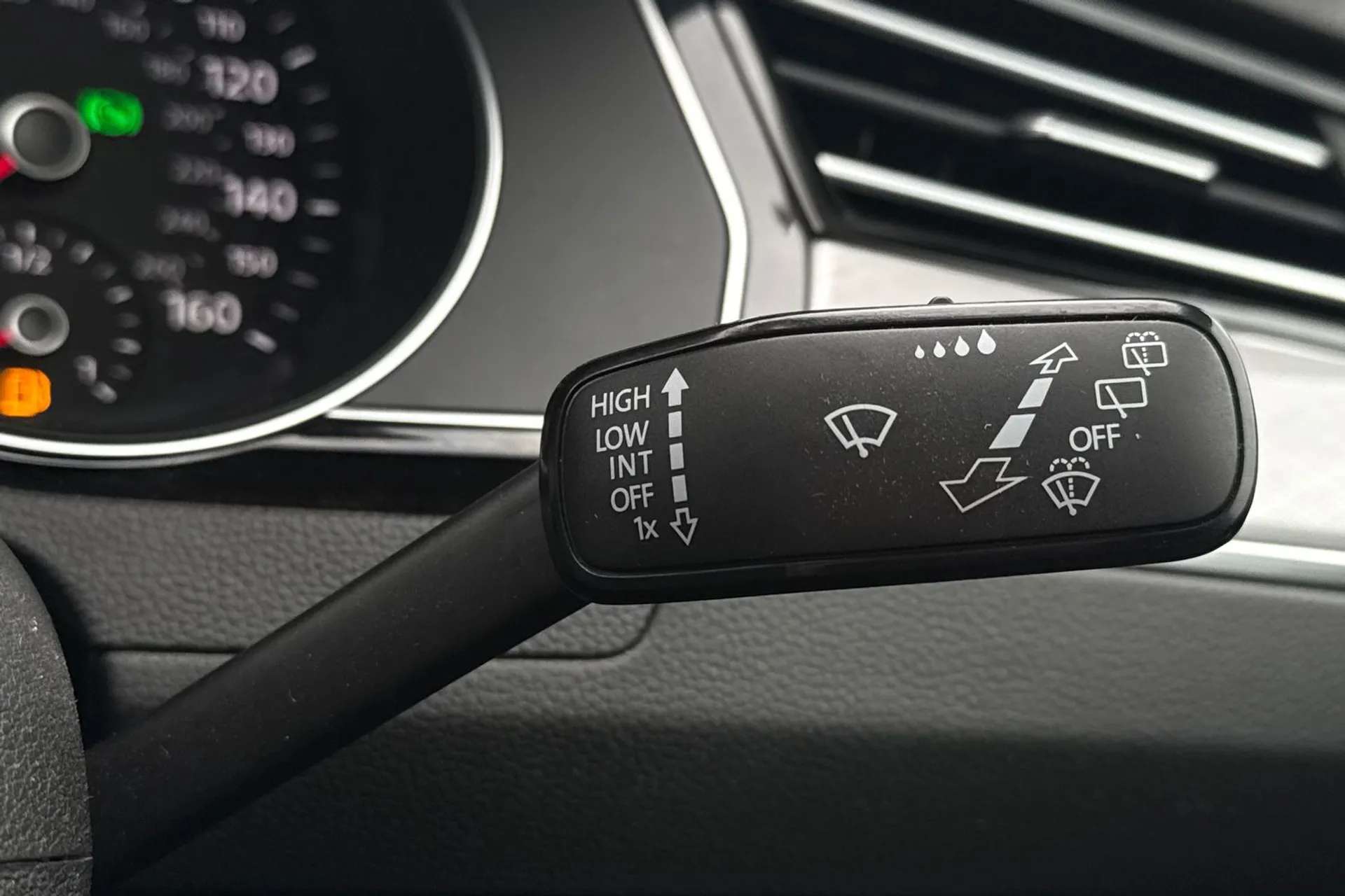 2021 VOLKSWAGEN PASSAT 2021 VOLKSWAGEN PASSAT