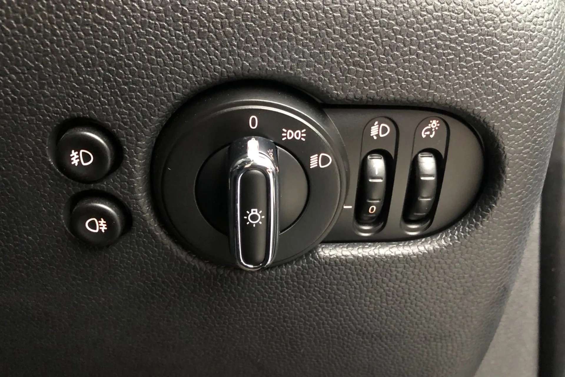 2018 MINI HATCH 2018 MINI HATCH