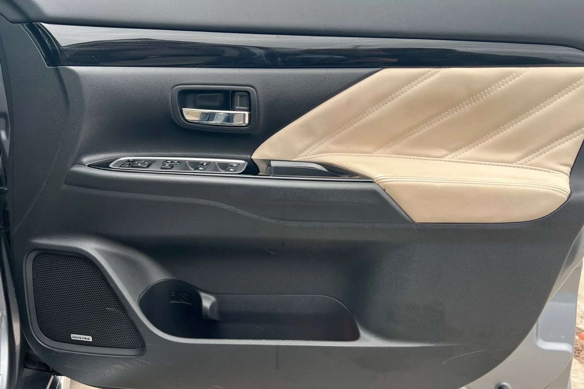 2017 MITSUBISHI OUTLANDER 2017 MITSUBISHI OUTLANDER