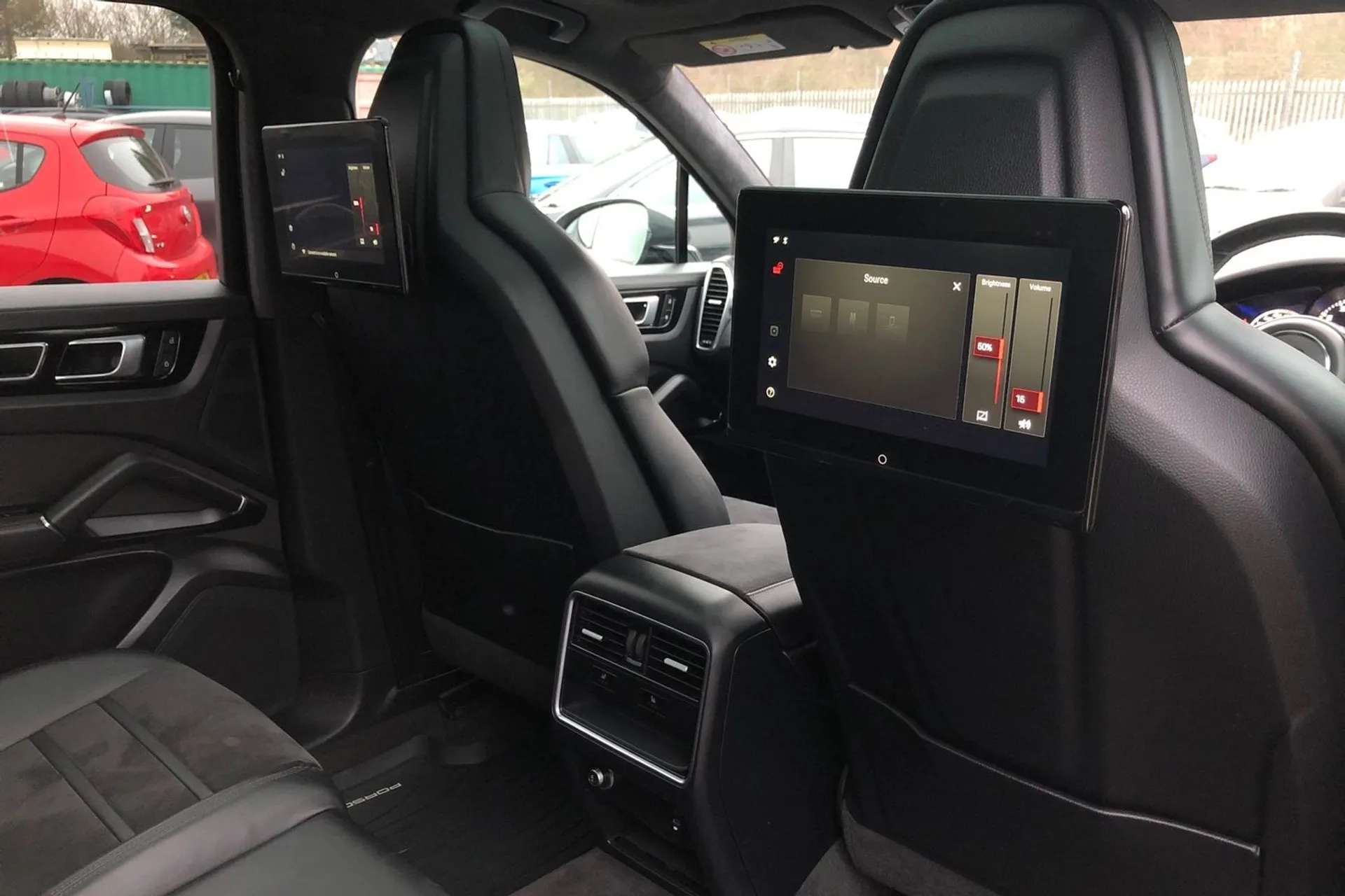 2022 PORSCHE CAYENNE 2022 PORSCHE CAYENNE