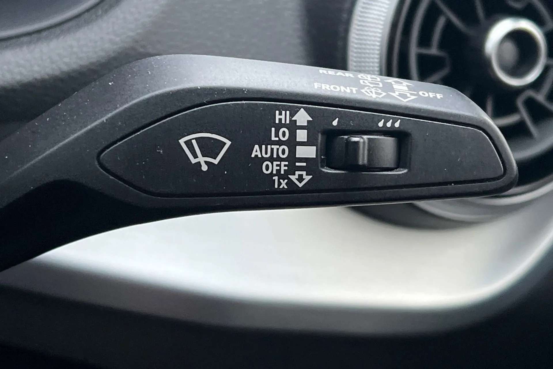 2021 AUDI Q2 2021 AUDI Q2