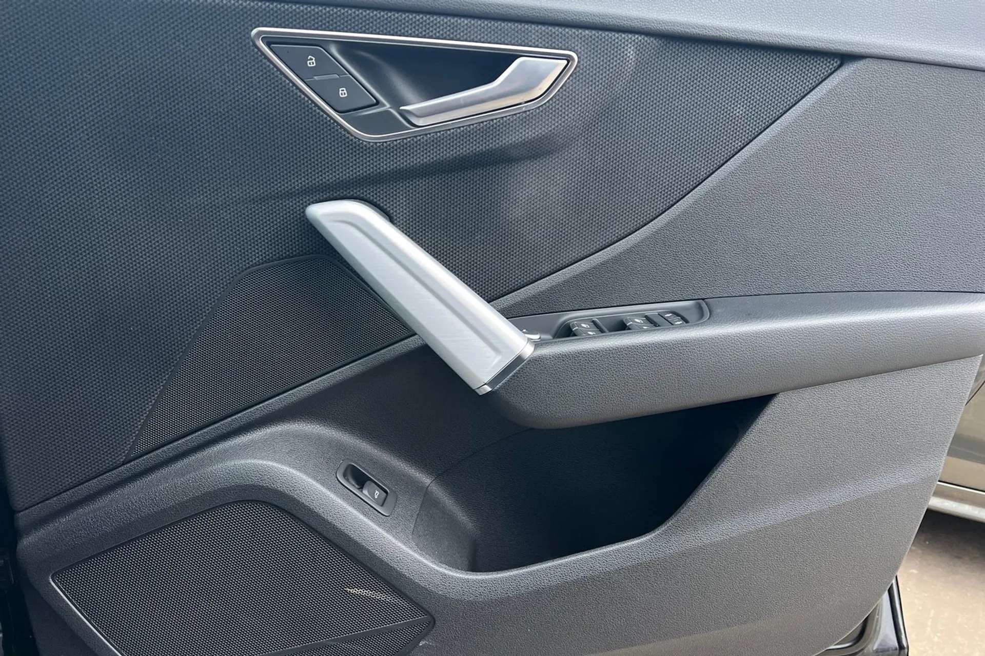 2021 AUDI Q2 2021 AUDI Q2