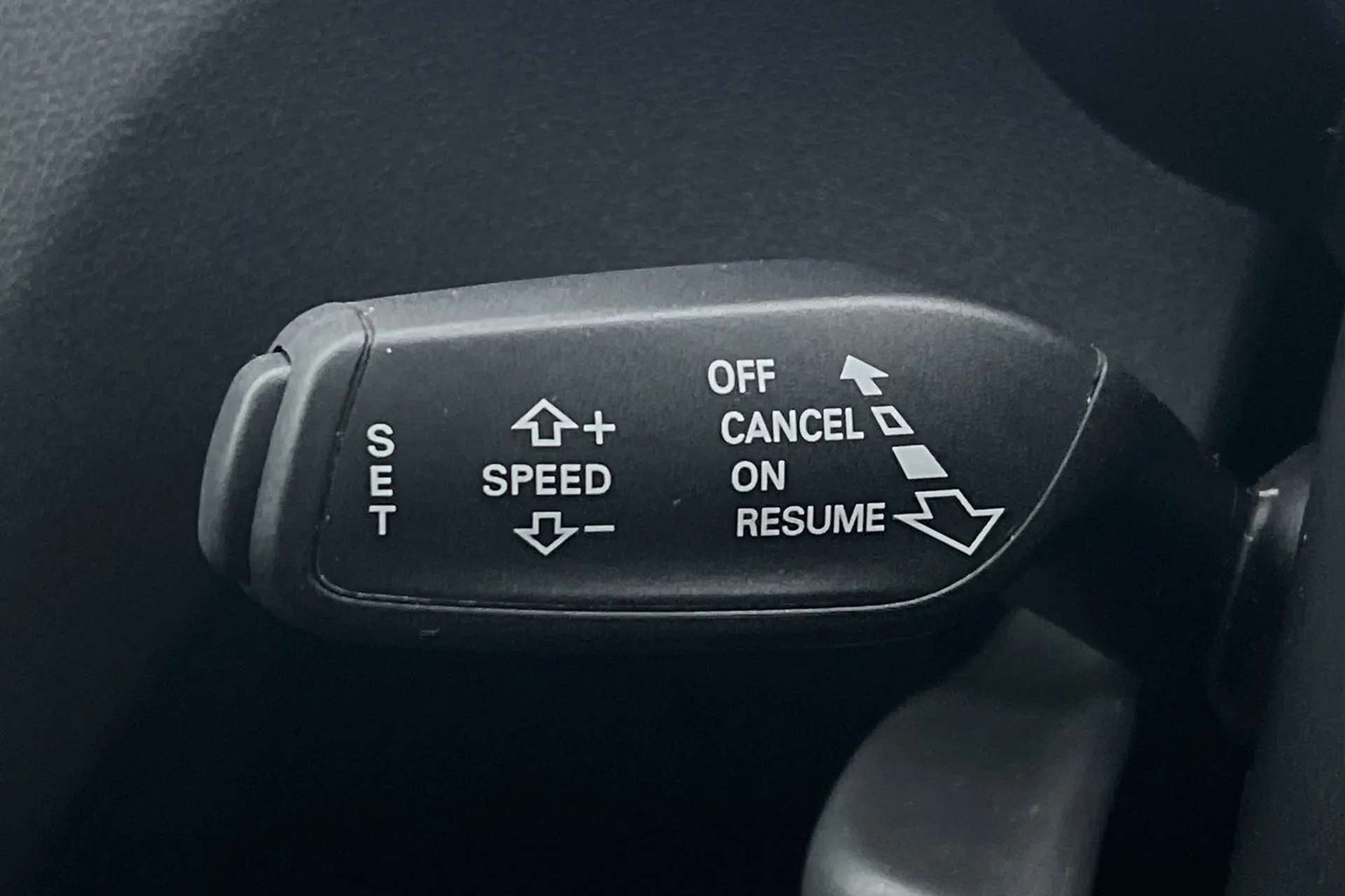 2018 AUDI A1 2018 AUDI A1