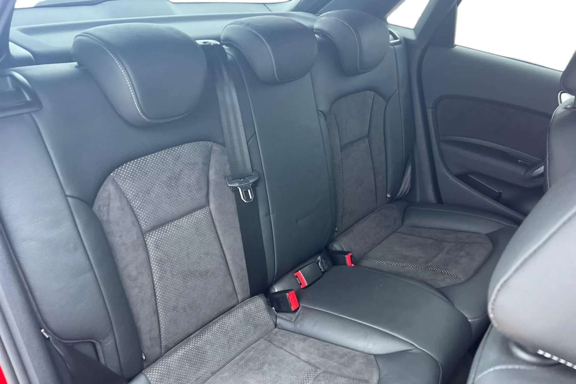 2018 AUDI A1 2018 AUDI A1