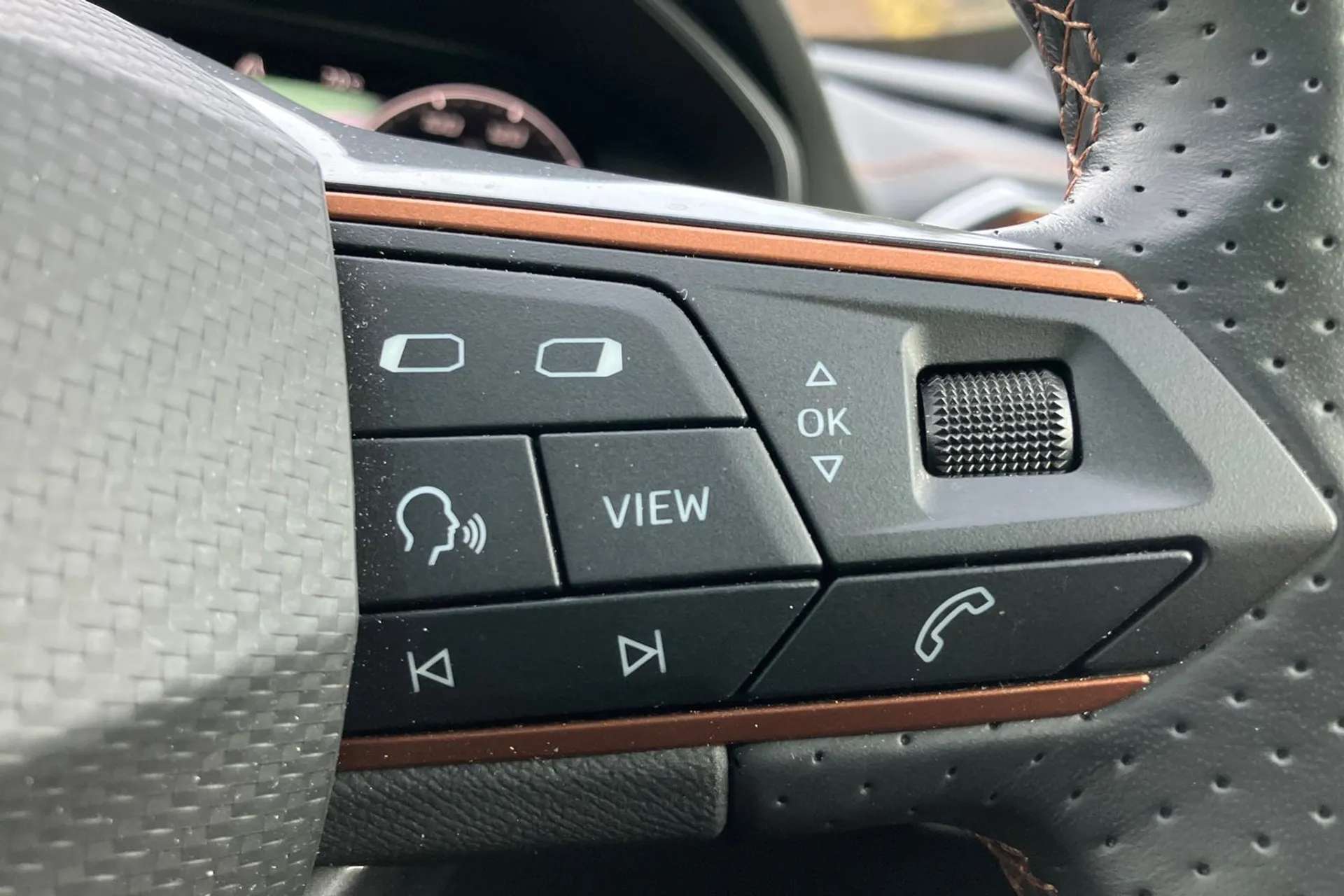 2023 CUPRA FORMENTOR 2023 CUPRA FORMENTOR