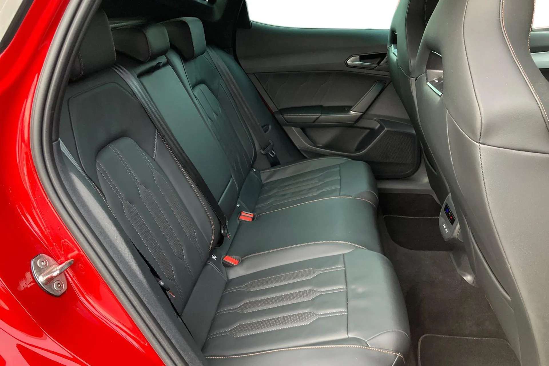 2023 CUPRA FORMENTOR 2023 CUPRA FORMENTOR