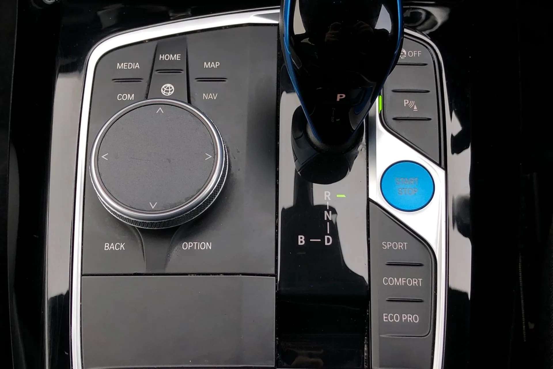 2022 BMW IX3 2022 BMW IX3