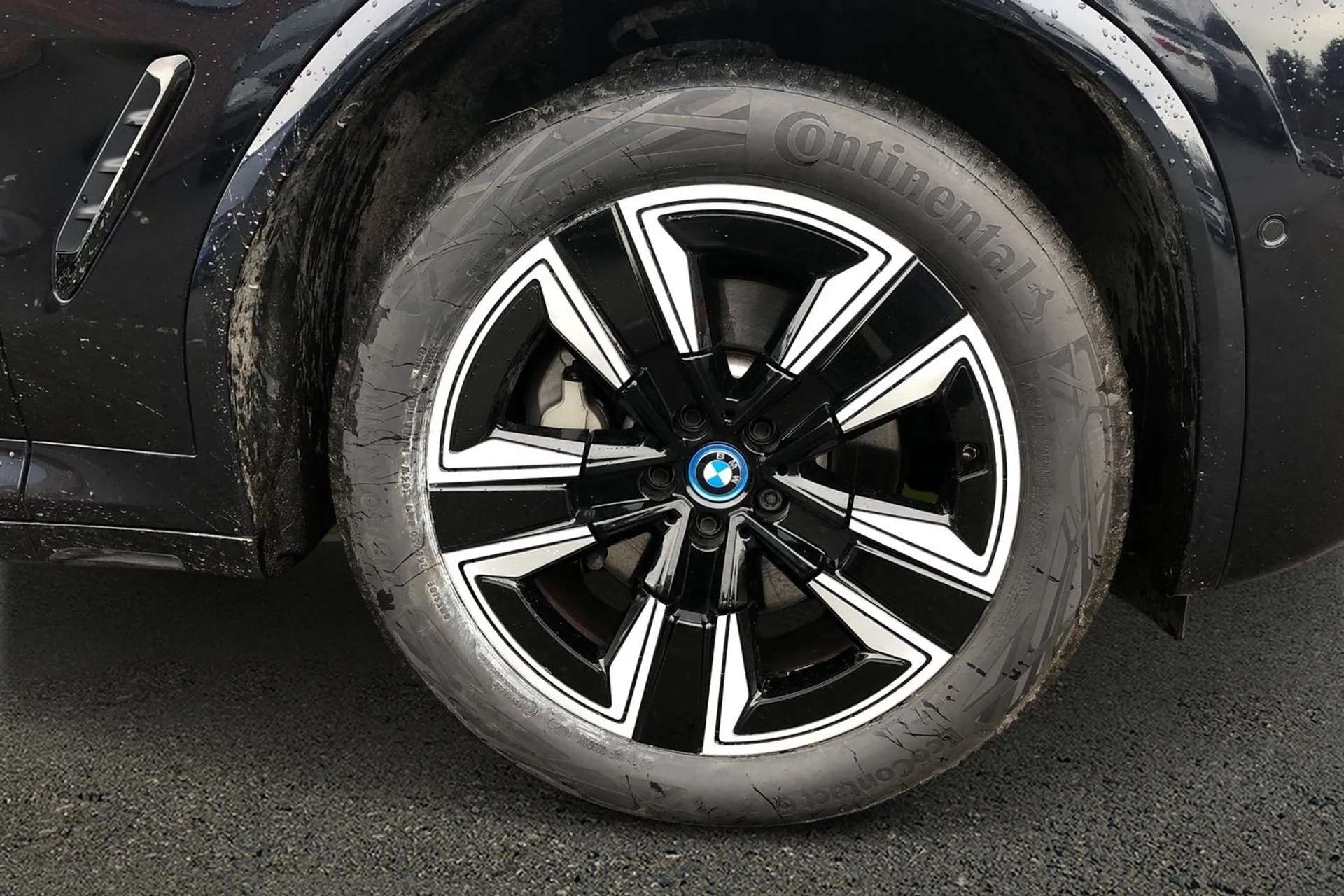 2022 BMW IX3 2022 BMW IX3