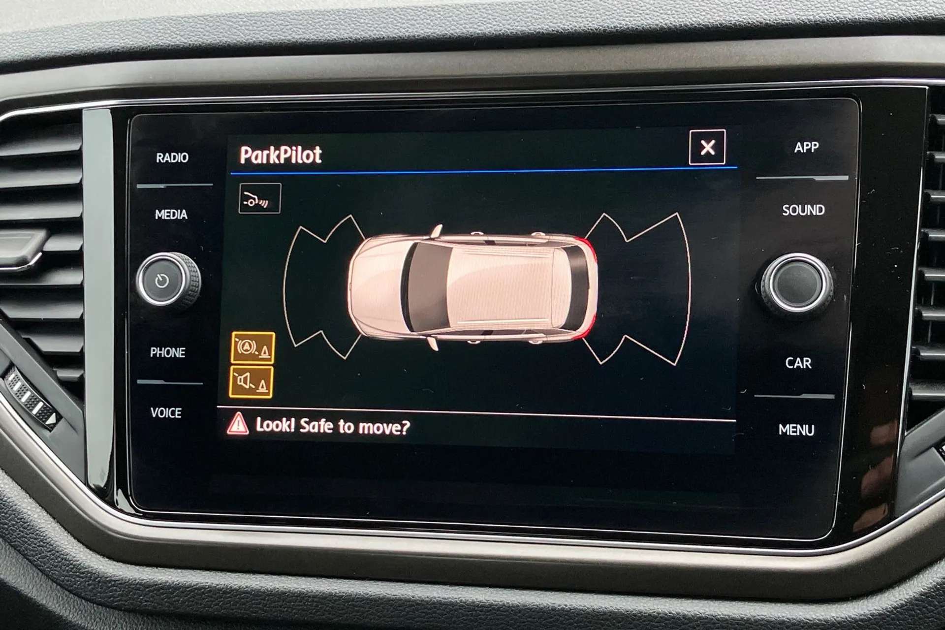 2019 VOLKSWAGEN T-ROC 2019 VOLKSWAGEN T-ROC