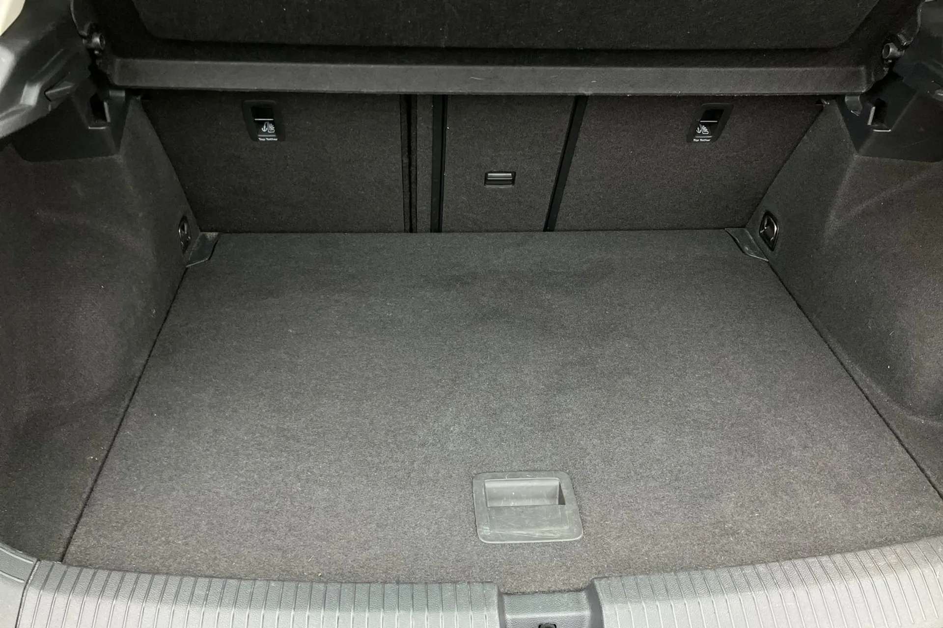 2019 VOLKSWAGEN T-ROC 2019 VOLKSWAGEN T-ROC