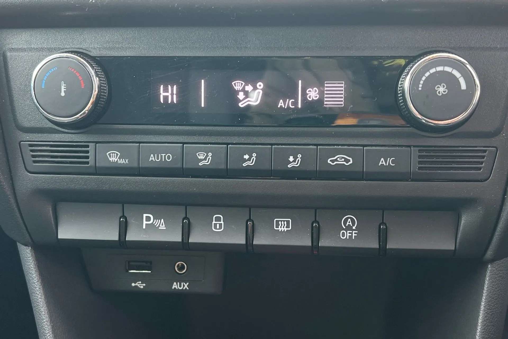 2018 SEAT TOLEDO 2018 SEAT TOLEDO