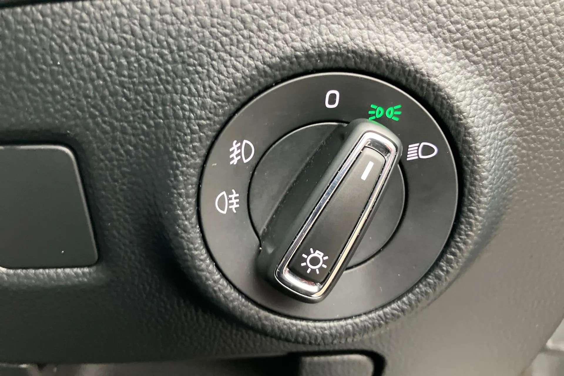 2019 SKODA SUPERB 2019 SKODA SUPERB