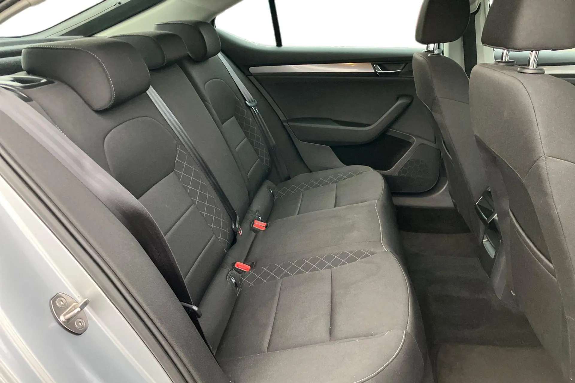 2019 SKODA SUPERB 2019 SKODA SUPERB