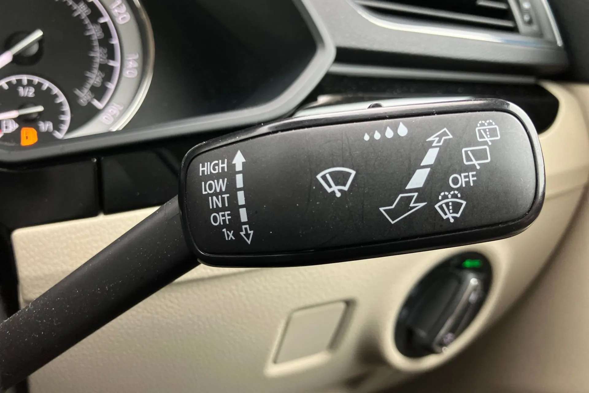 2017 SKODA SUPERB 2017 SKODA SUPERB