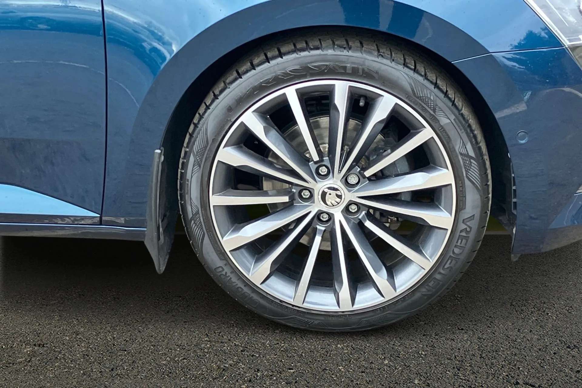 2017 SKODA SUPERB 2017 SKODA SUPERB