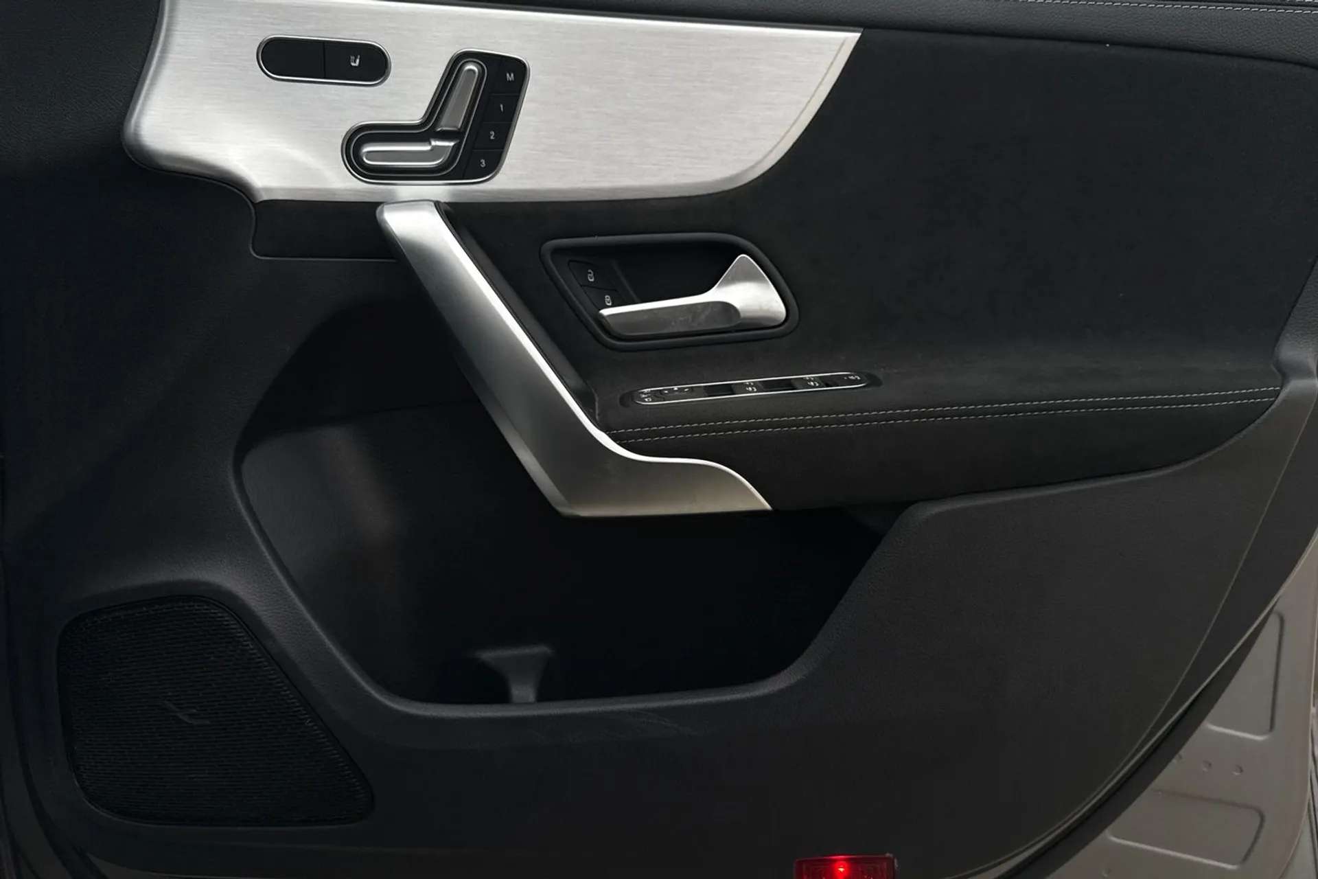 2021 MERCEDES-BENZ A CLASS 2021 MERCEDES-BENZ A CLASS