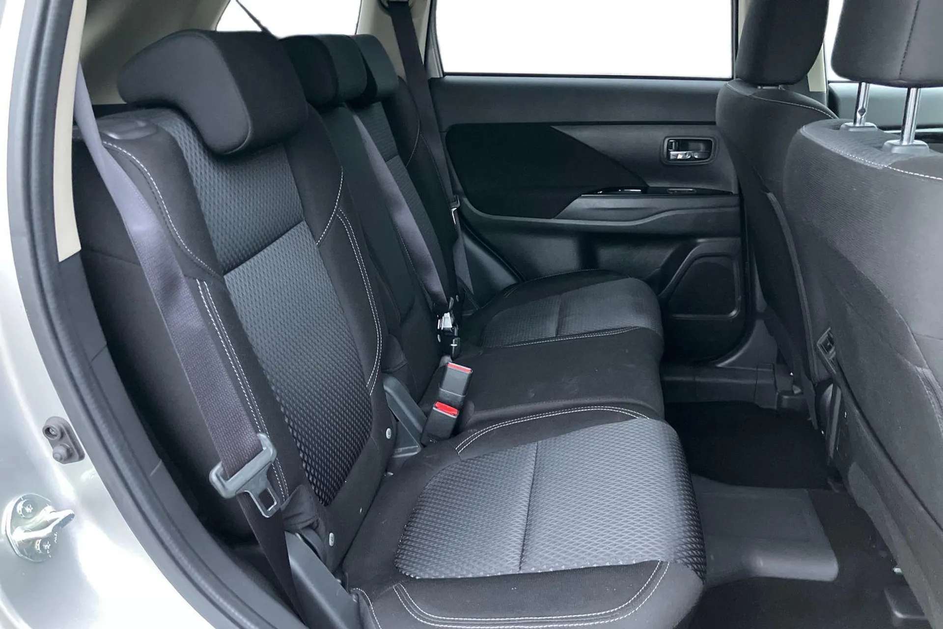 2020 MITSUBISHI OUTLANDER 2020 MITSUBISHI OUTLANDER