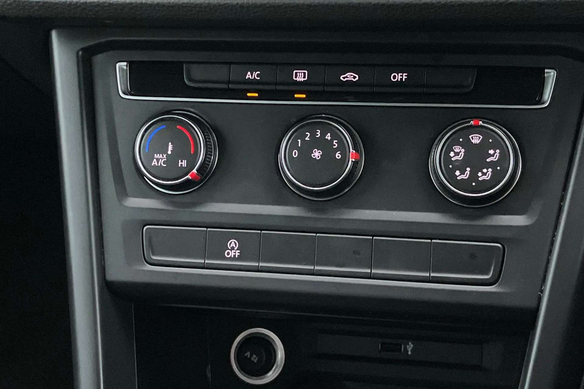 2019 VOLKSWAGEN TOURAN 2019 VOLKSWAGEN TOURAN