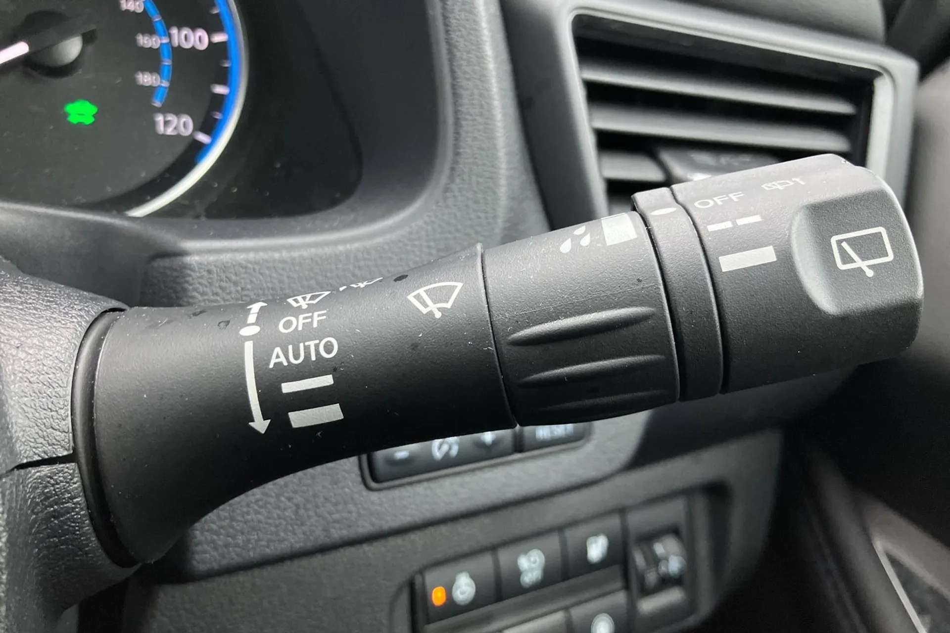 2024 NISSAN LEAF 2024 NISSAN LEAF