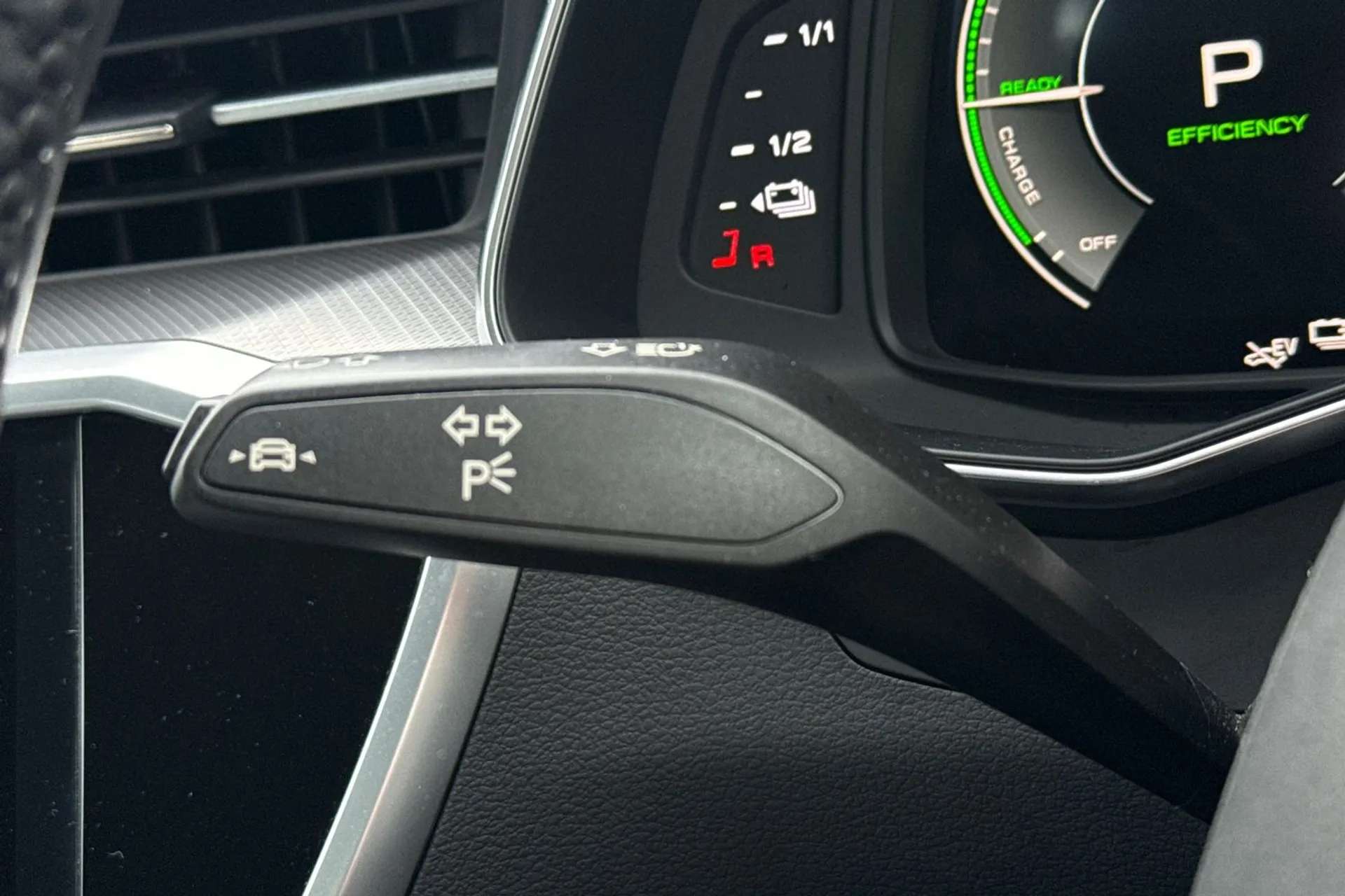 2021 AUDI A6 2021 AUDI A6