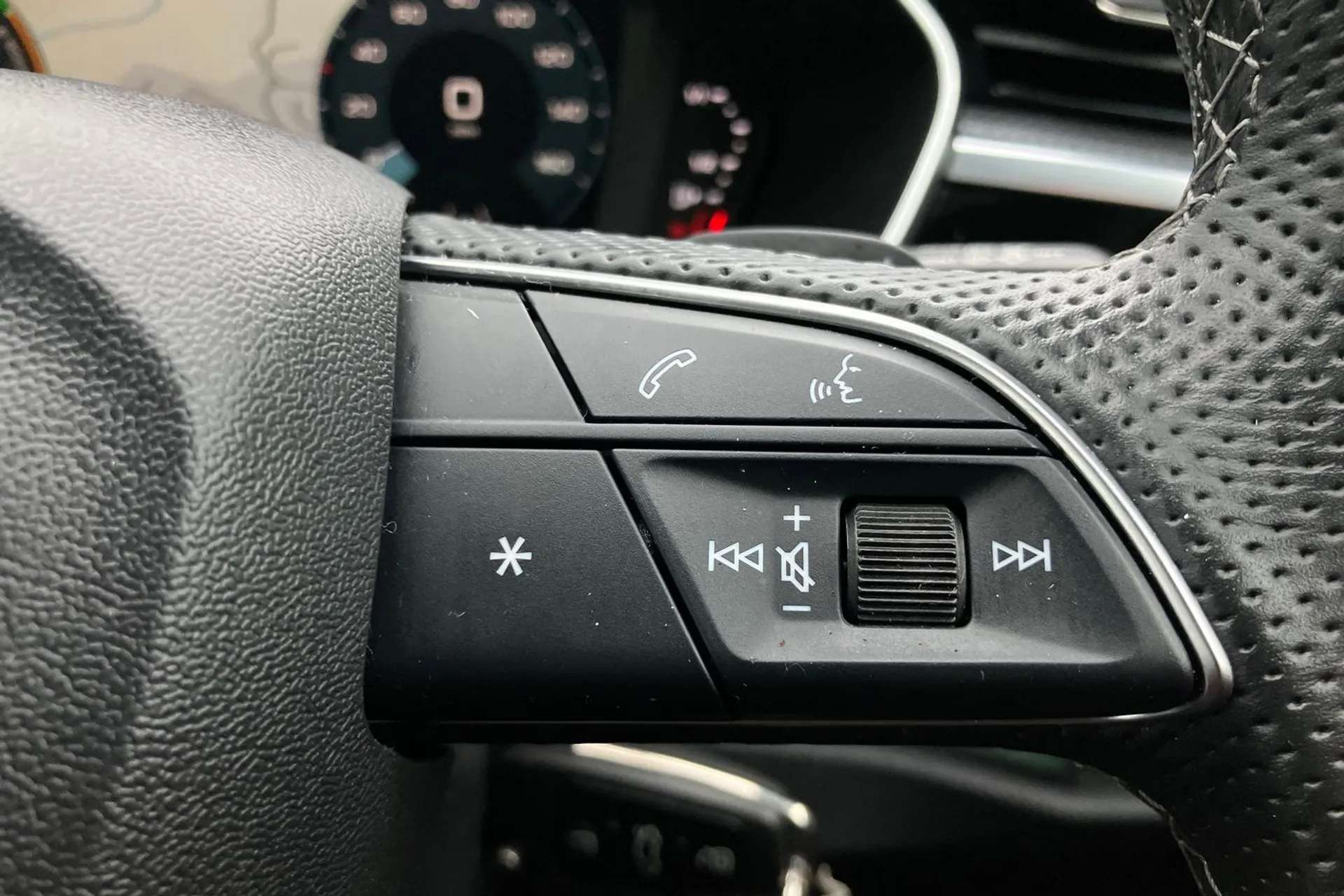 2024 AUDI Q3 2024 AUDI Q3