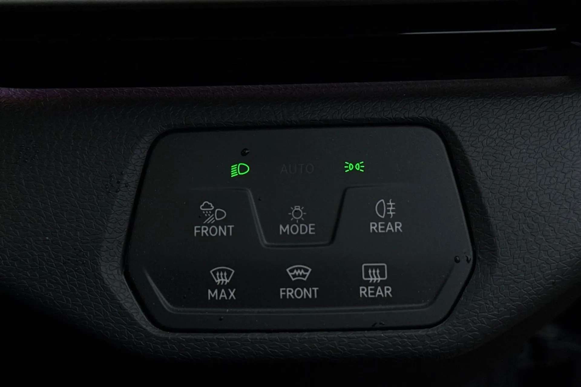 2023 VOLKSWAGEN ID.4 2023 VOLKSWAGEN ID.4