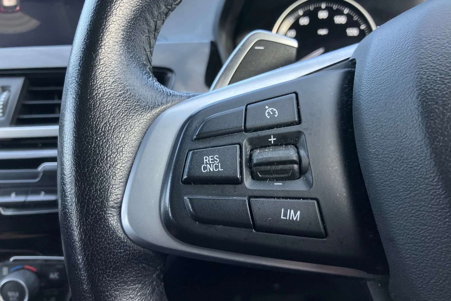 2022 BMW X1 2022 BMW X1