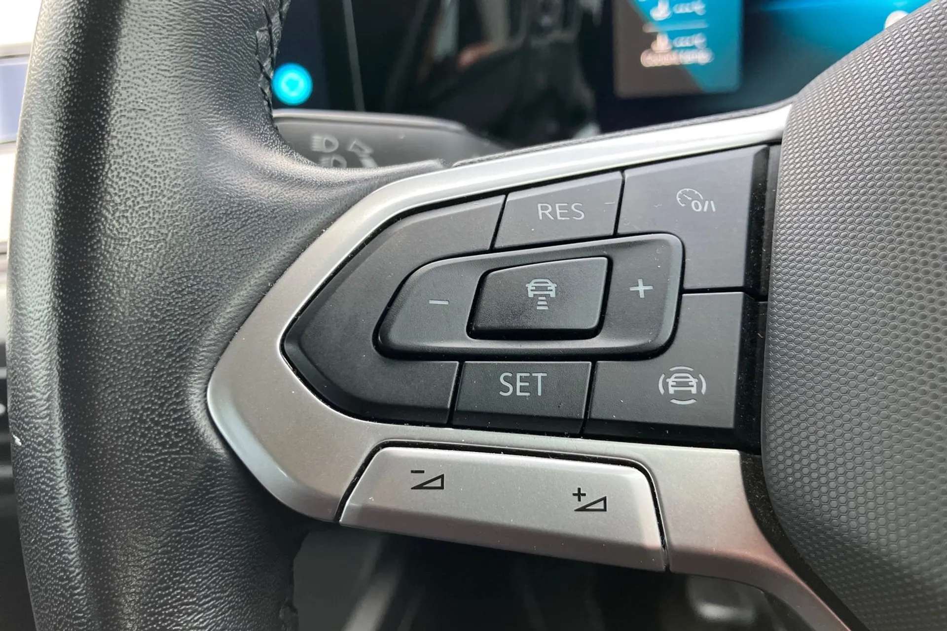 2023 VOLKSWAGEN GOLF 2023 VOLKSWAGEN GOLF