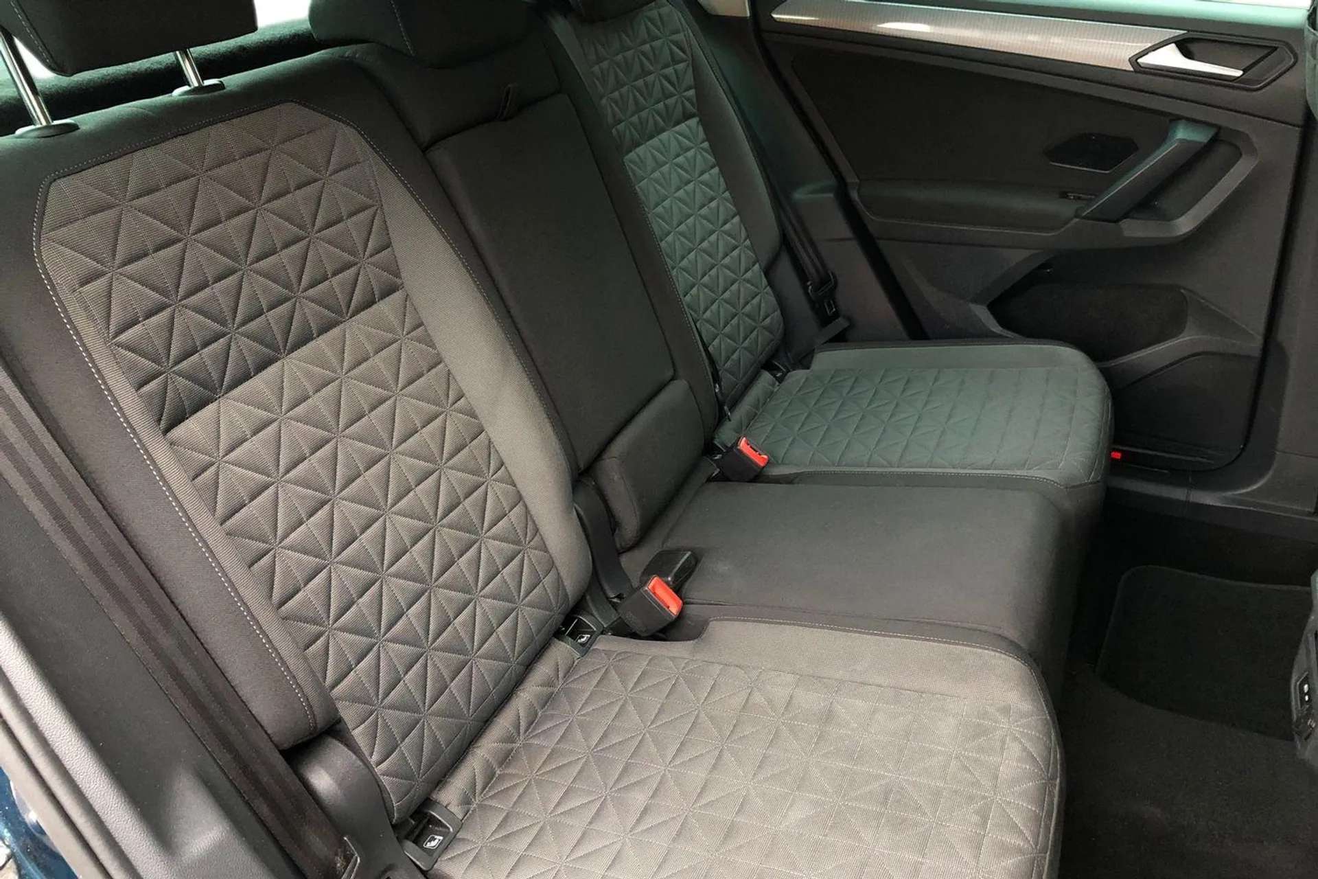 2021 VOLKSWAGEN TIGUAN 2021 VOLKSWAGEN TIGUAN