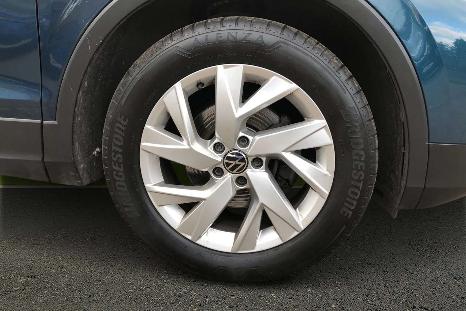 2021 VOLKSWAGEN TIGUAN 2021 VOLKSWAGEN TIGUAN