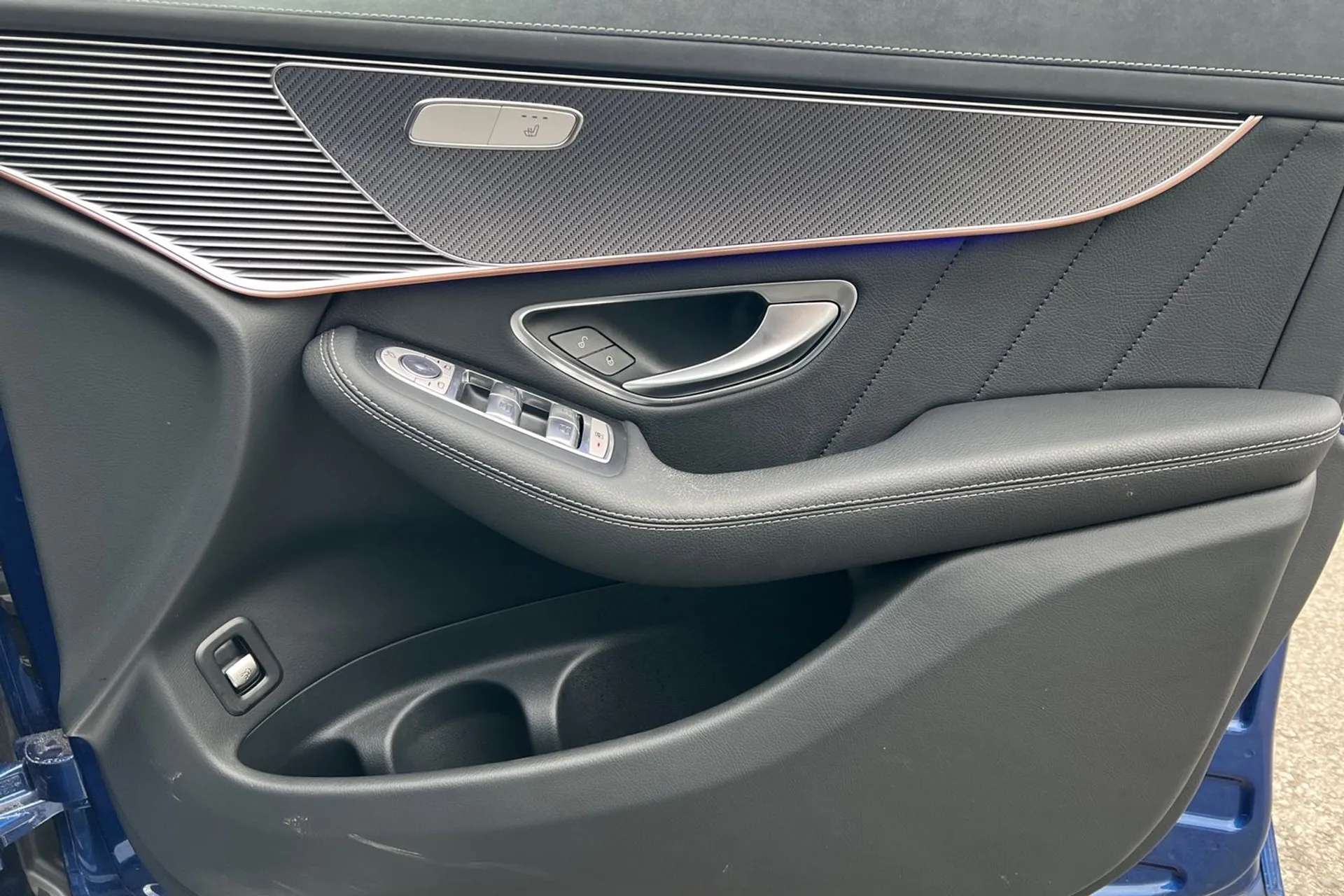 2023 MERCEDES-BENZ EQC 2023 MERCEDES-BENZ EQC