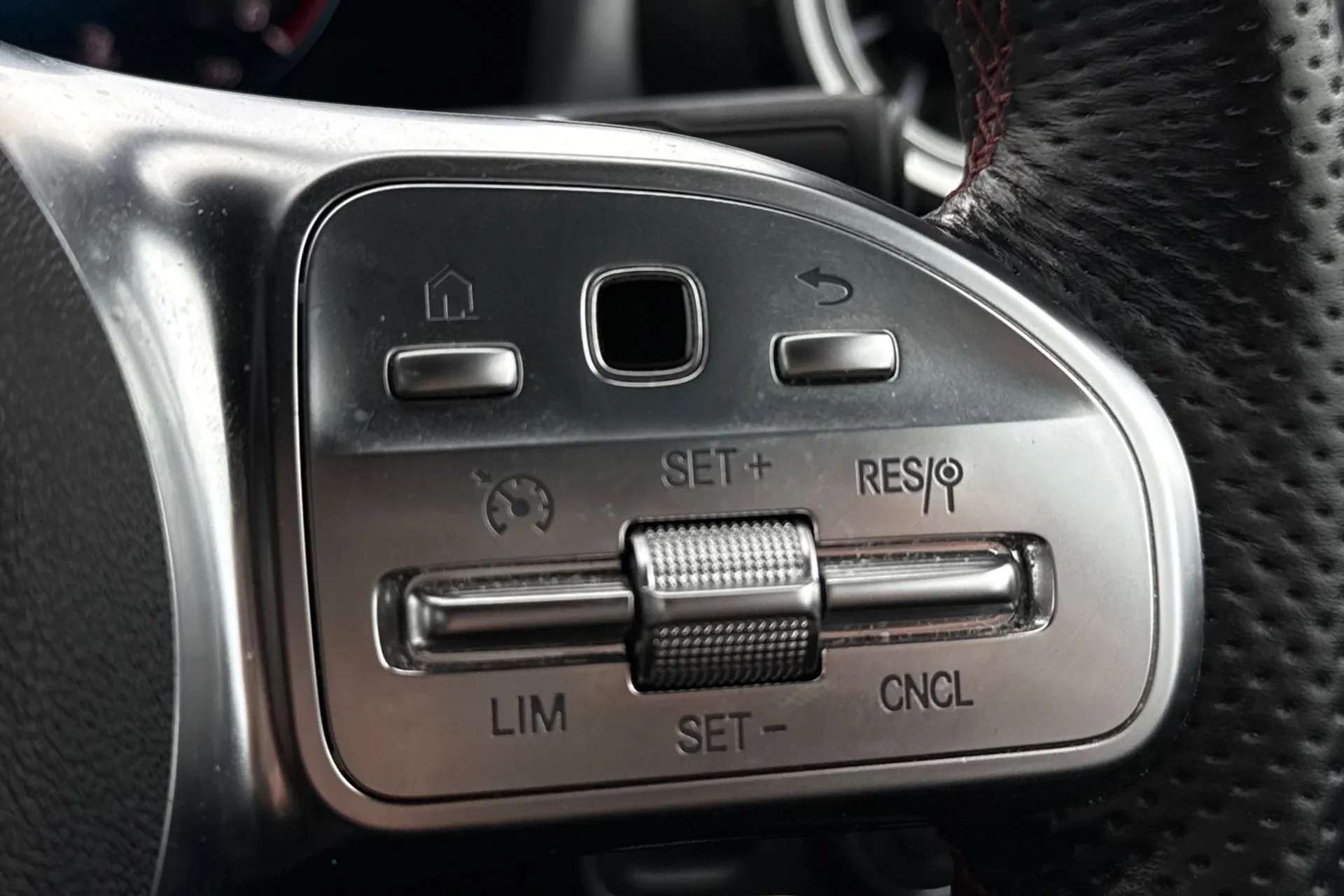 2021 MERCEDES-BENZ A CLASS 2021 MERCEDES-BENZ A CLASS