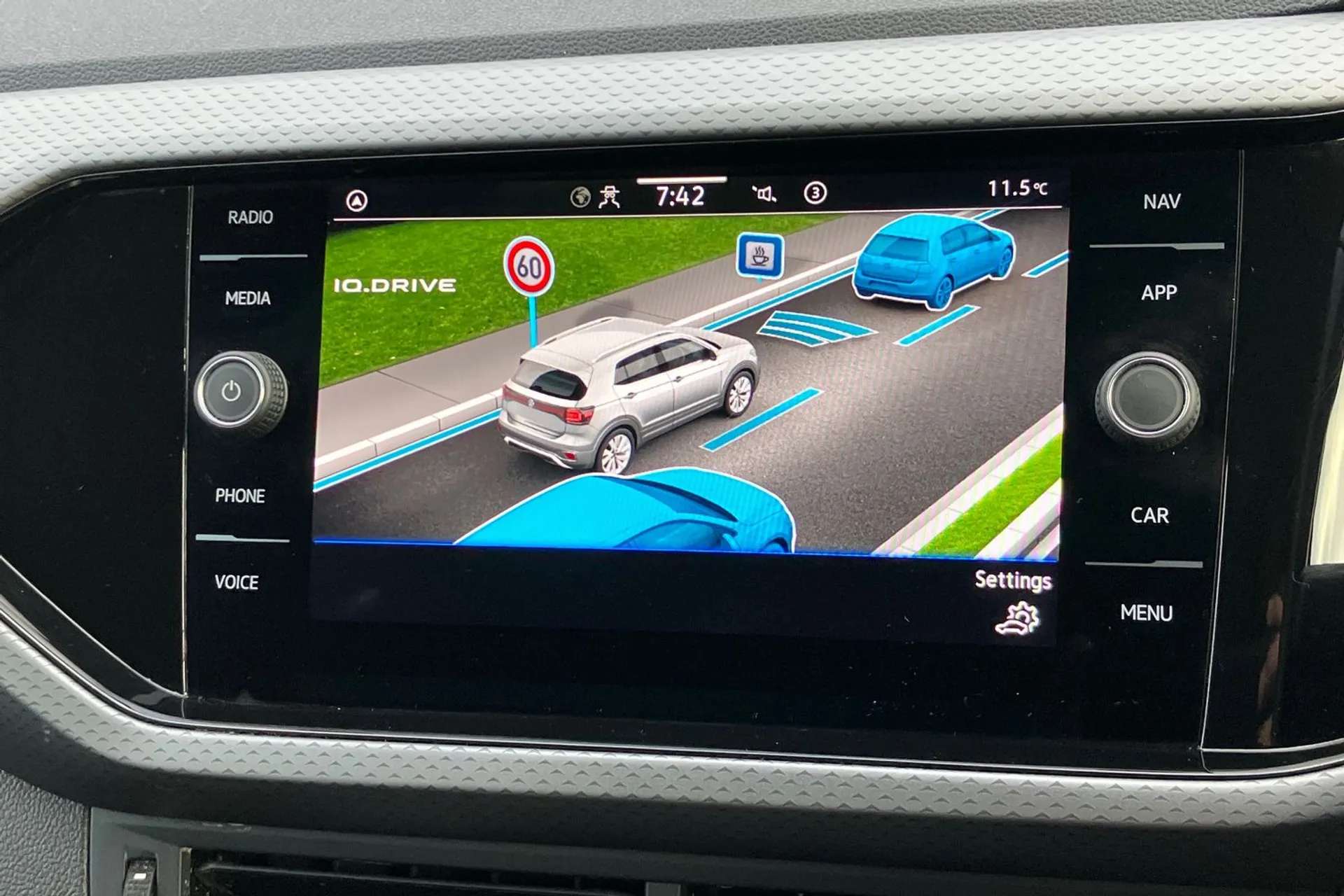 2021 VOLKSWAGEN T-CROSS 2021 VOLKSWAGEN T-CROSS