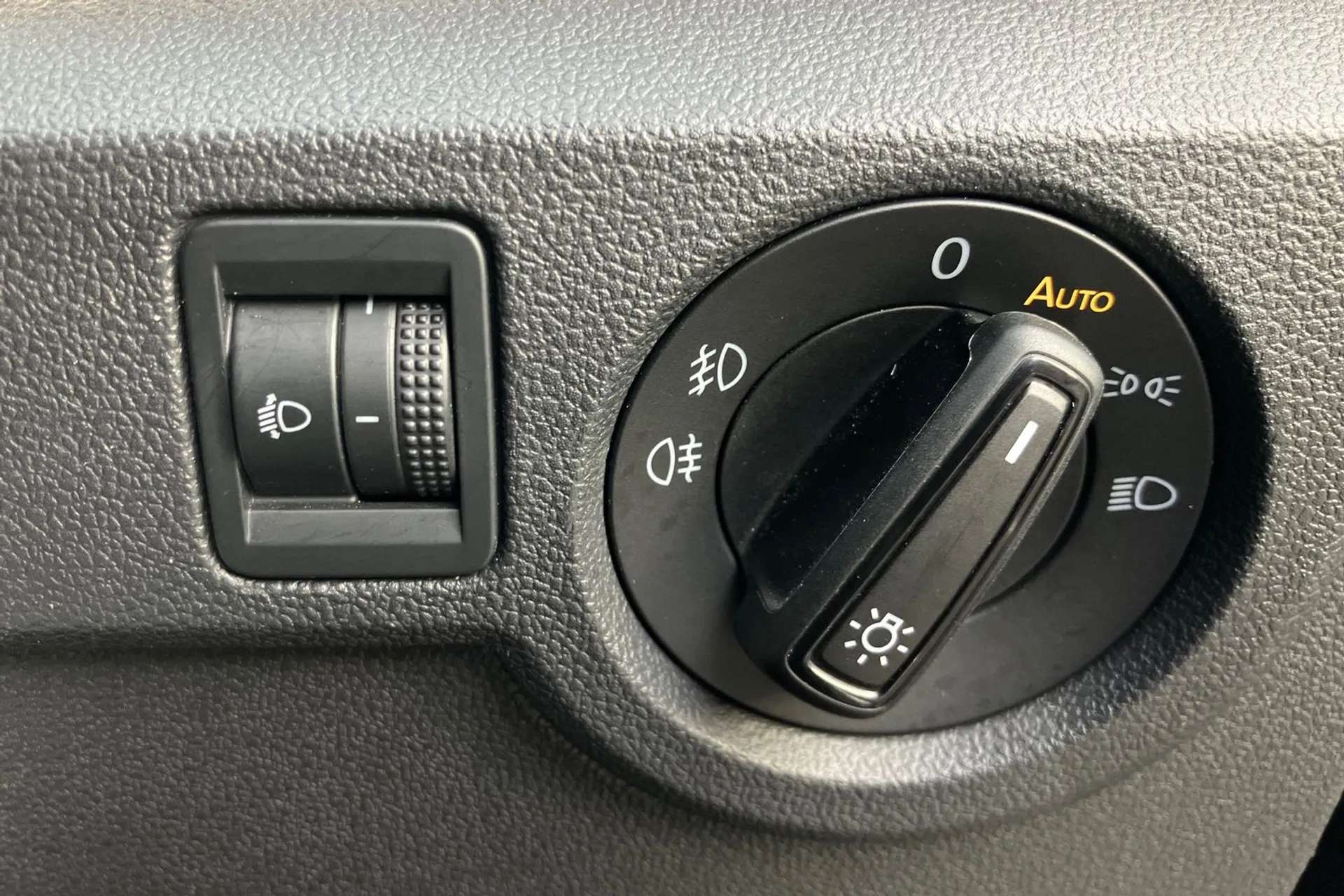 2021 VOLKSWAGEN T-CROSS 2021 VOLKSWAGEN T-CROSS