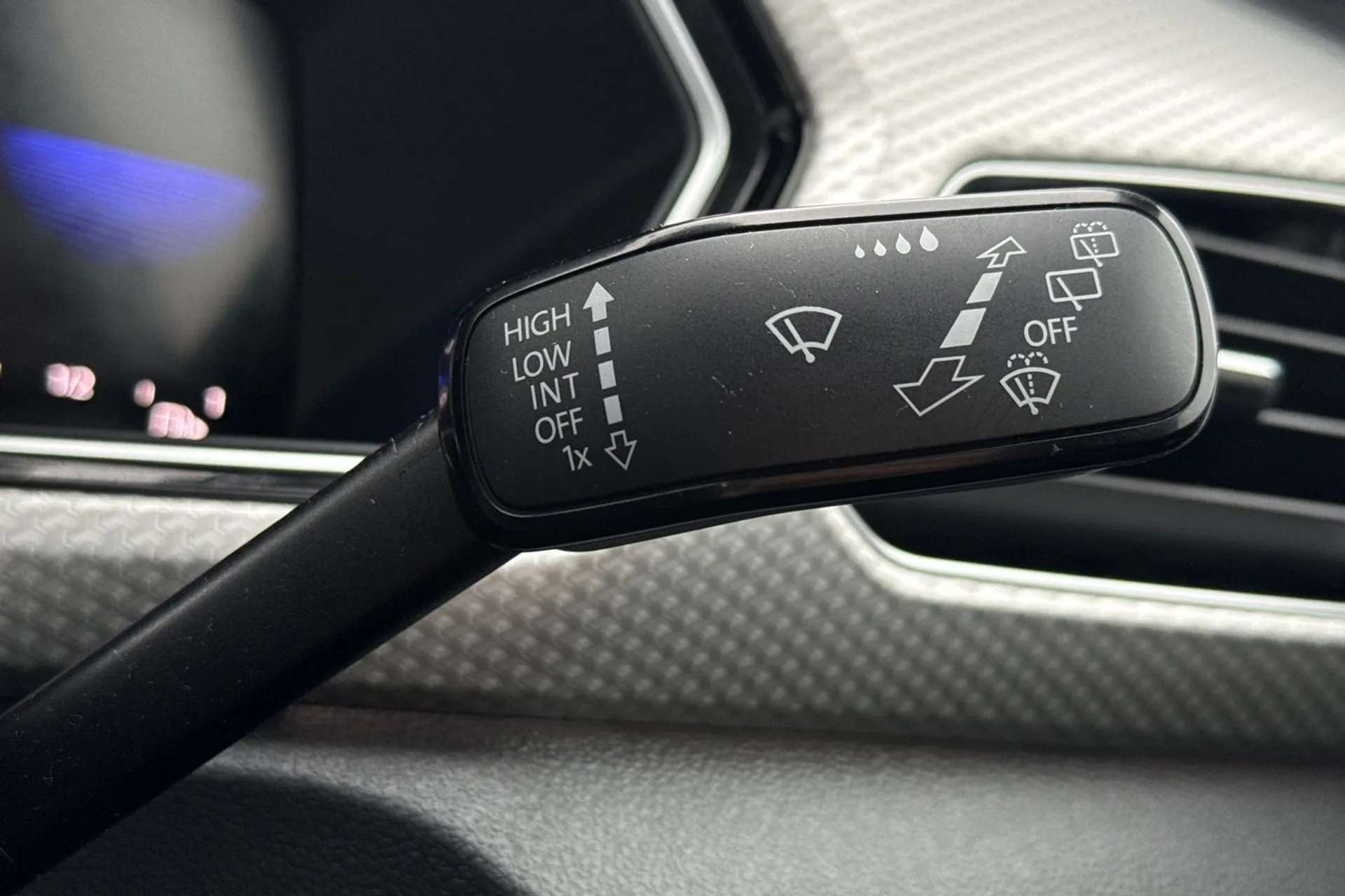 2024 VOLKSWAGEN T-CROSS 2024 VOLKSWAGEN T-CROSS