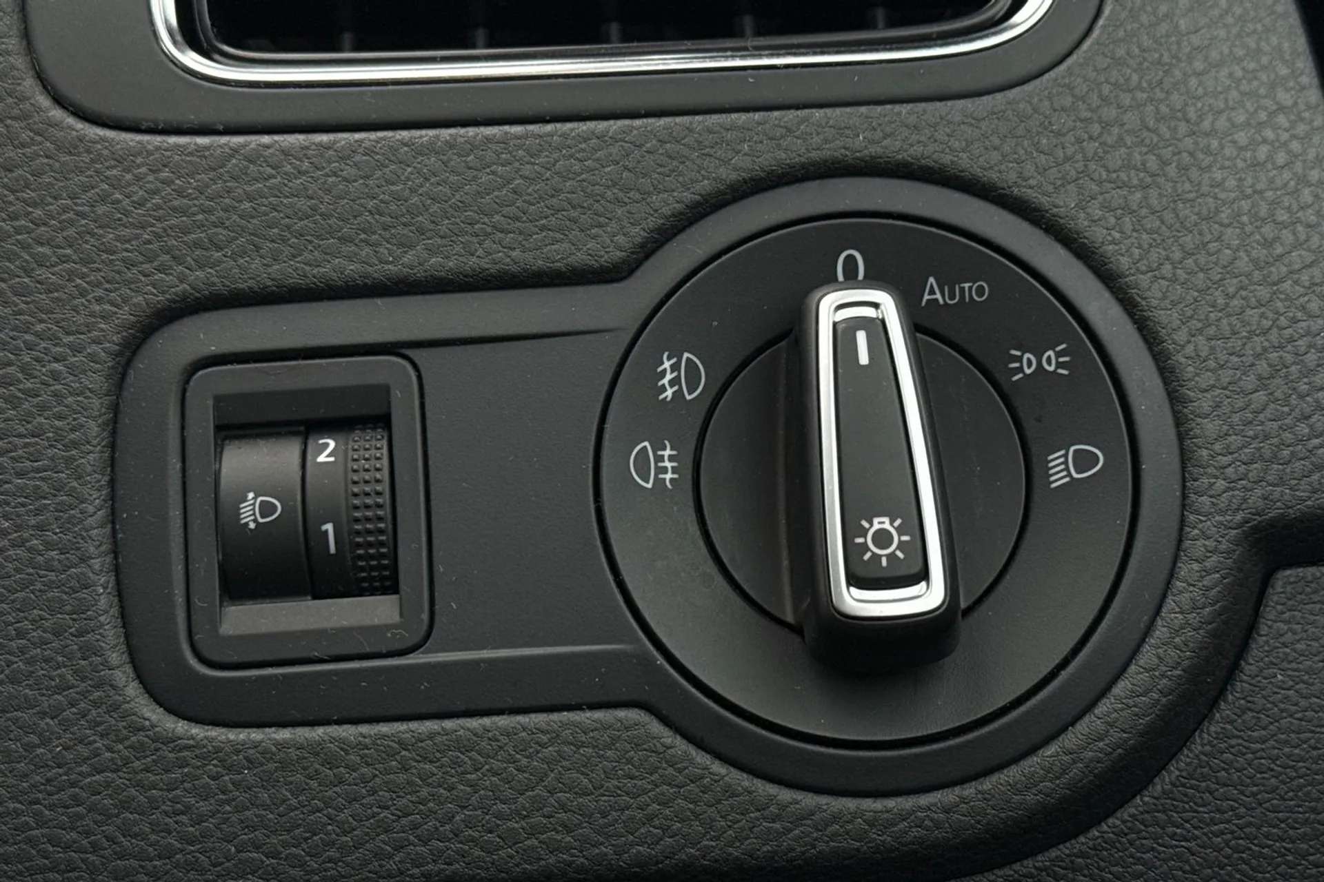 2017 VOLKSWAGEN POLO 2017 VOLKSWAGEN POLO