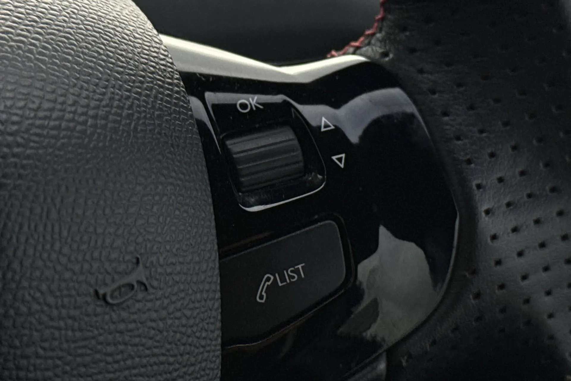 2019 PEUGEOT 308 2019 PEUGEOT 308