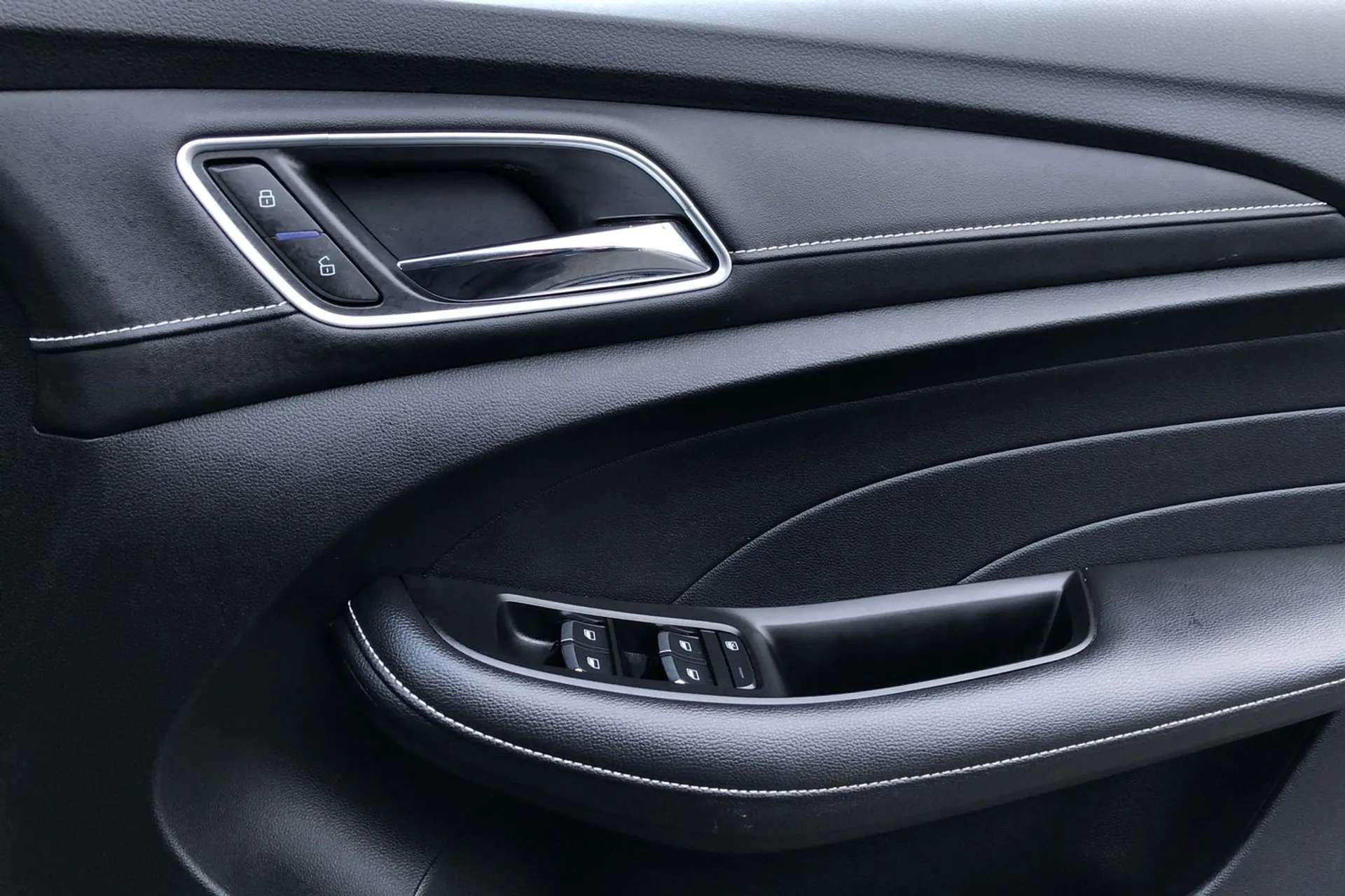 2021 MG MOTOR UK MG5 2021 MG MOTOR UK MG5