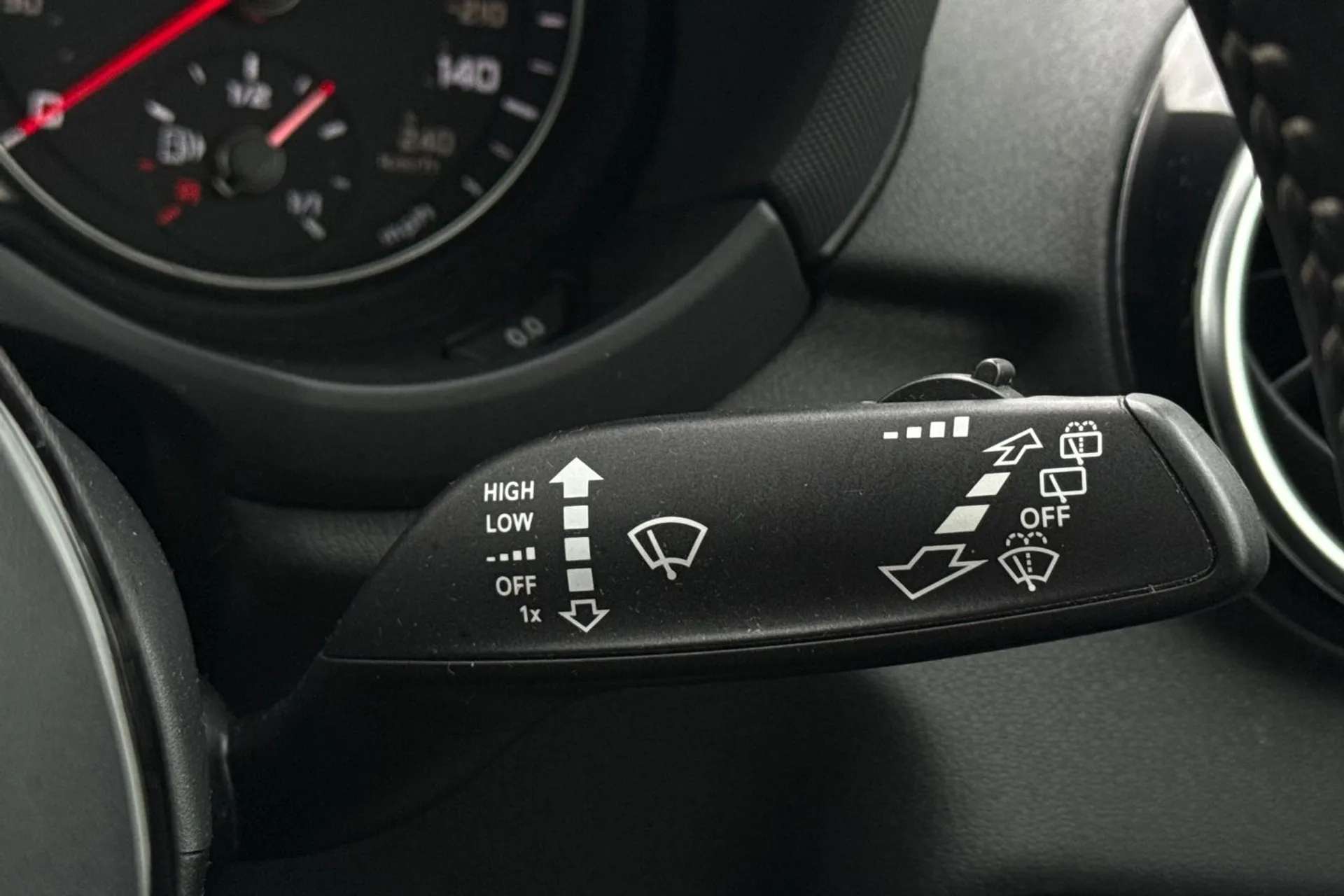 2018 AUDI A1 2018 AUDI A1