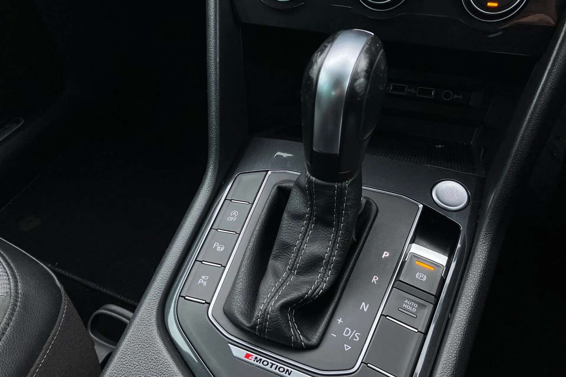 2020 VOLKSWAGEN TIGUAN 2020 VOLKSWAGEN TIGUAN