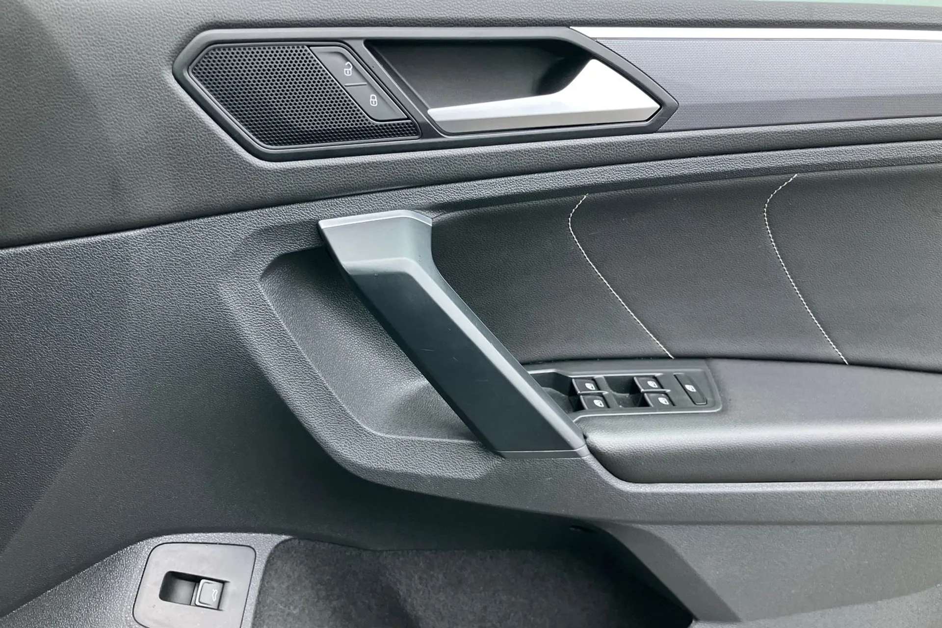 2020 VOLKSWAGEN TIGUAN 2020 VOLKSWAGEN TIGUAN