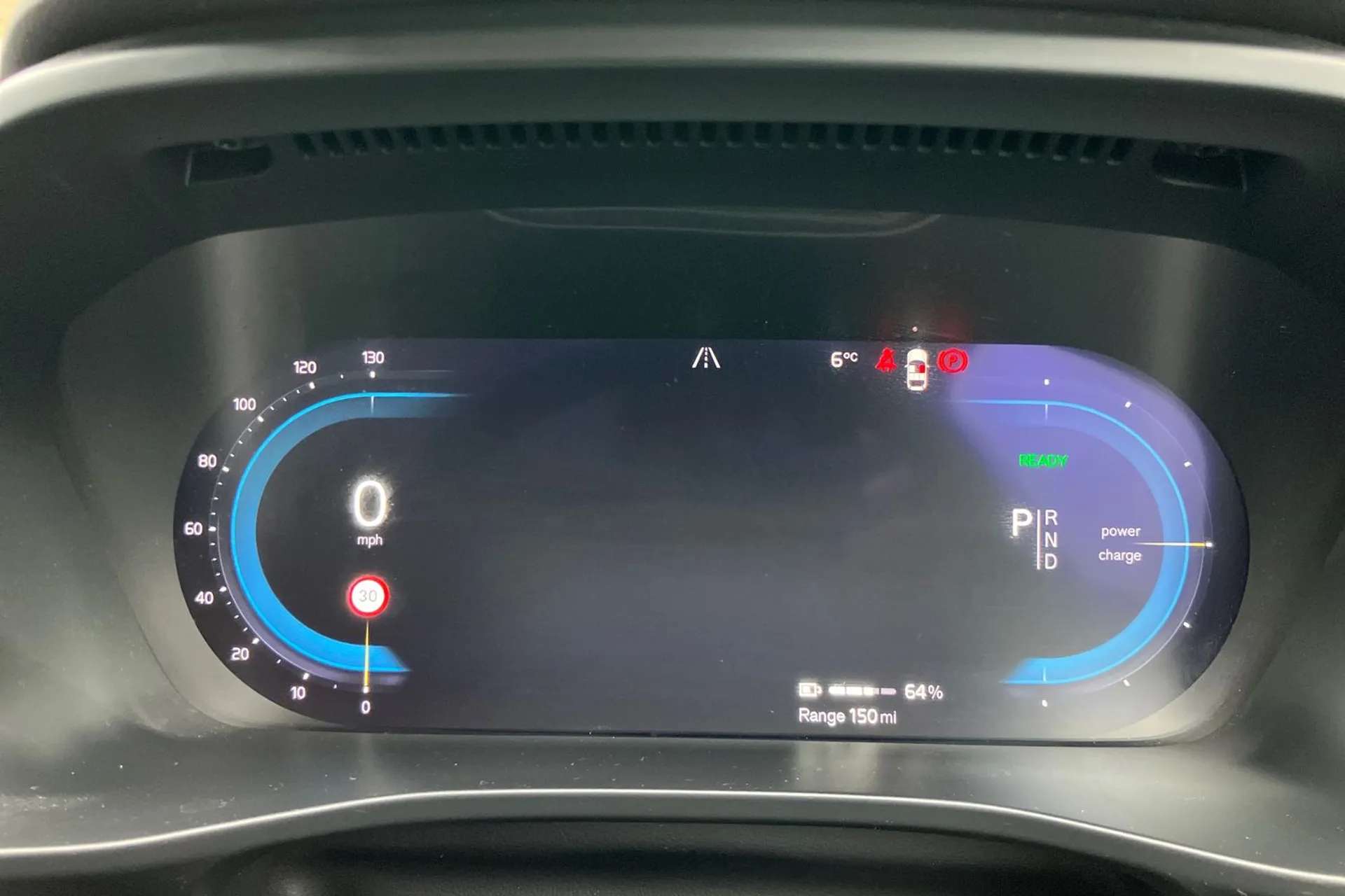 2022 VOLVO C40 2022 VOLVO C40